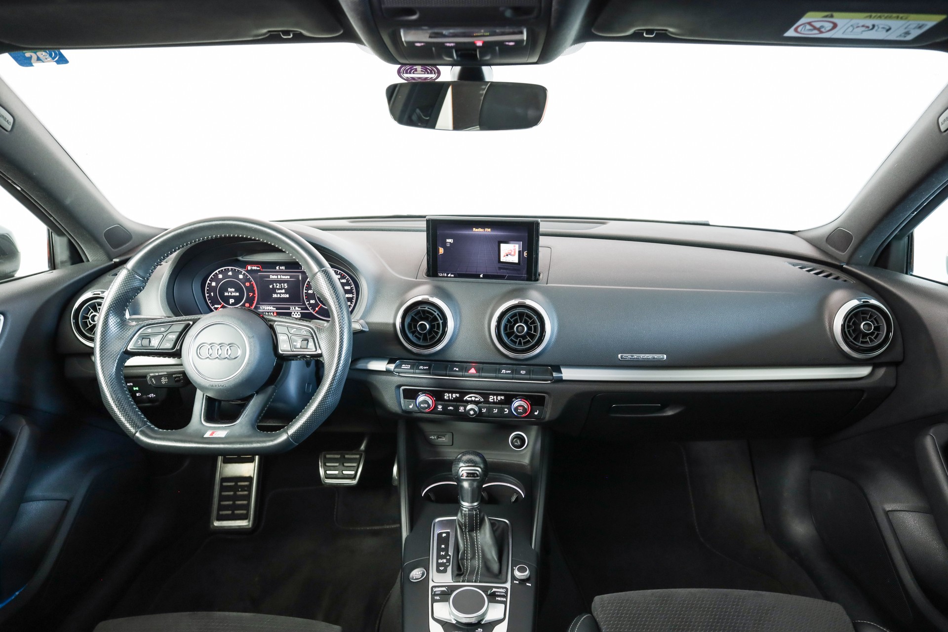 AUDI A3 Sportback 2.0 TFSI Sport quattro S-tronic • Gris Daytona • S line • Virtual Cockpit-image-14