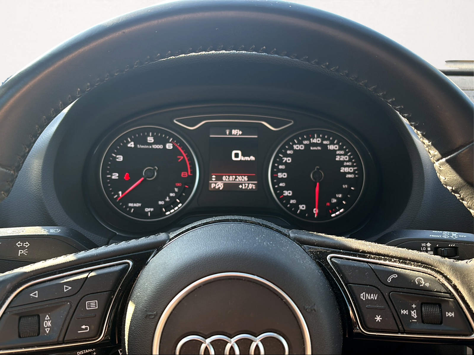 AUDI A3 Sportback 2.0 TFSI Sport quattro S-tronic-image-4