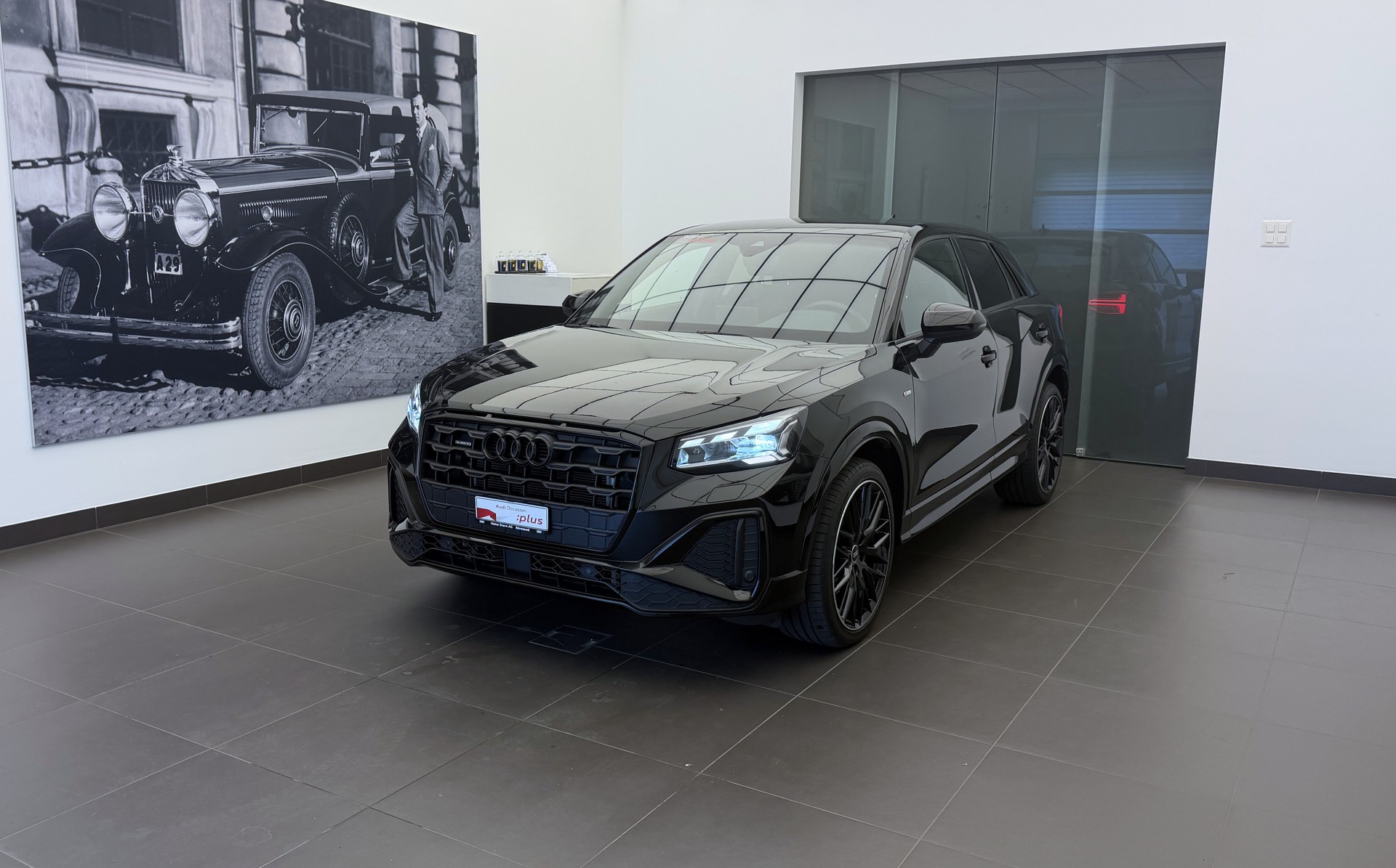 AUDI Q2 35 TDI S line quattro S-tronic-image-0