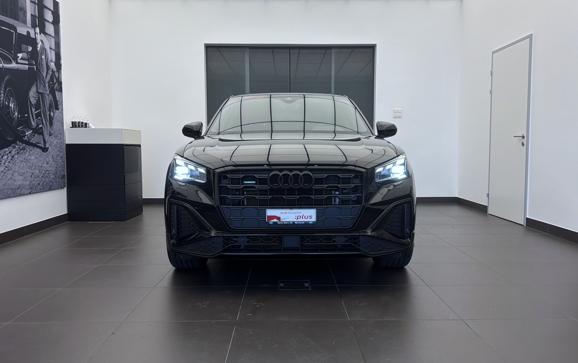 AUDI Q2 35 TDI S line quattro S-tronic-image-1