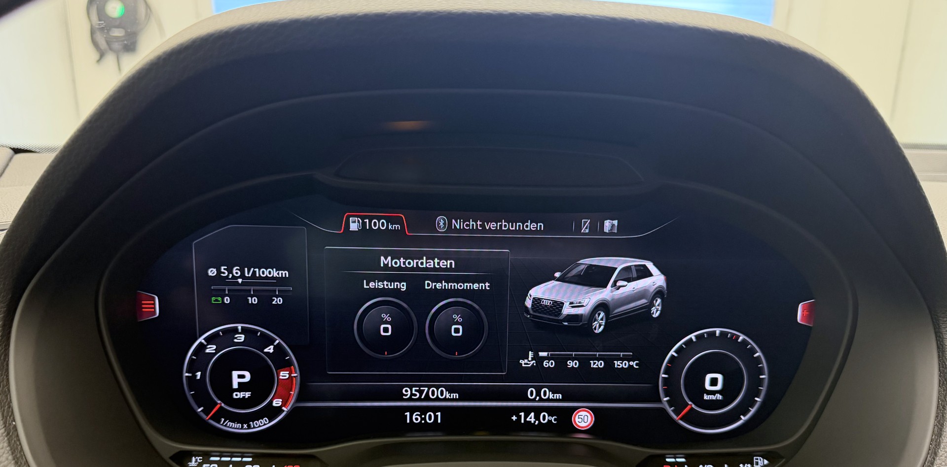 AUDI Q2 35 TDI S line quattro S-tronic-image-10