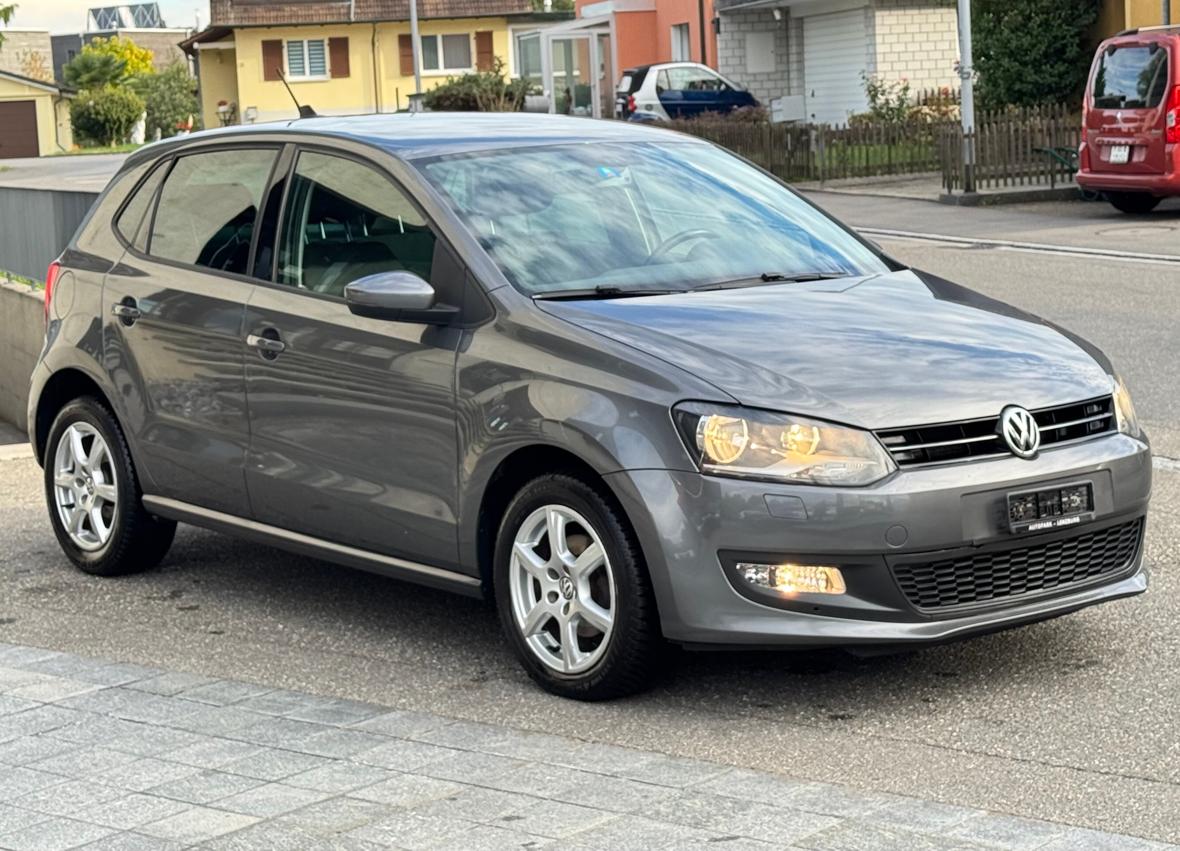 Car photo