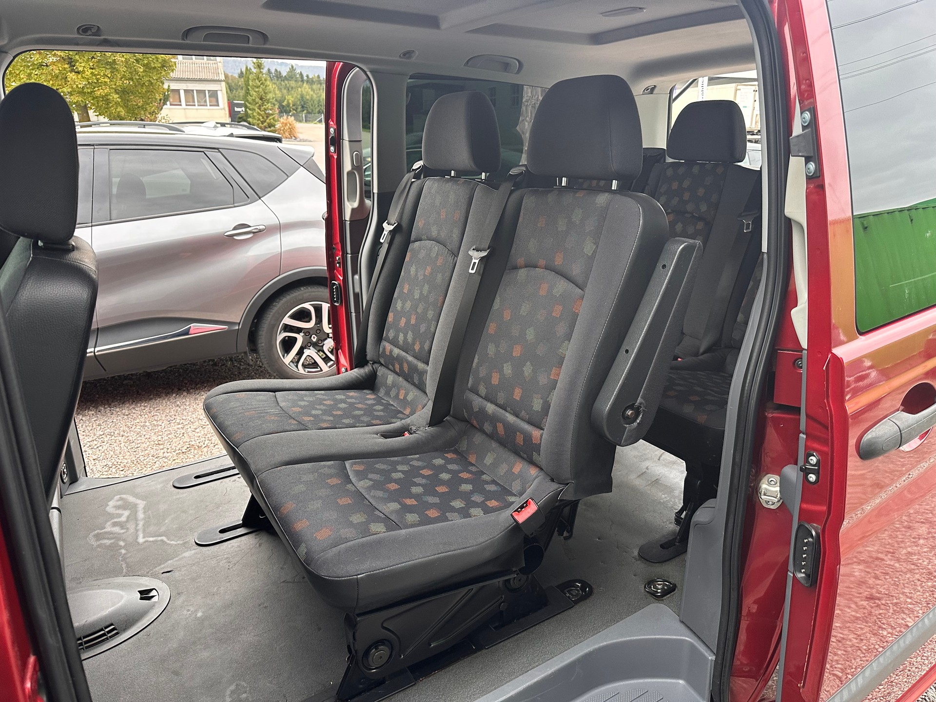MERCEDES-BENZ Vito 111 CDI L-image-8