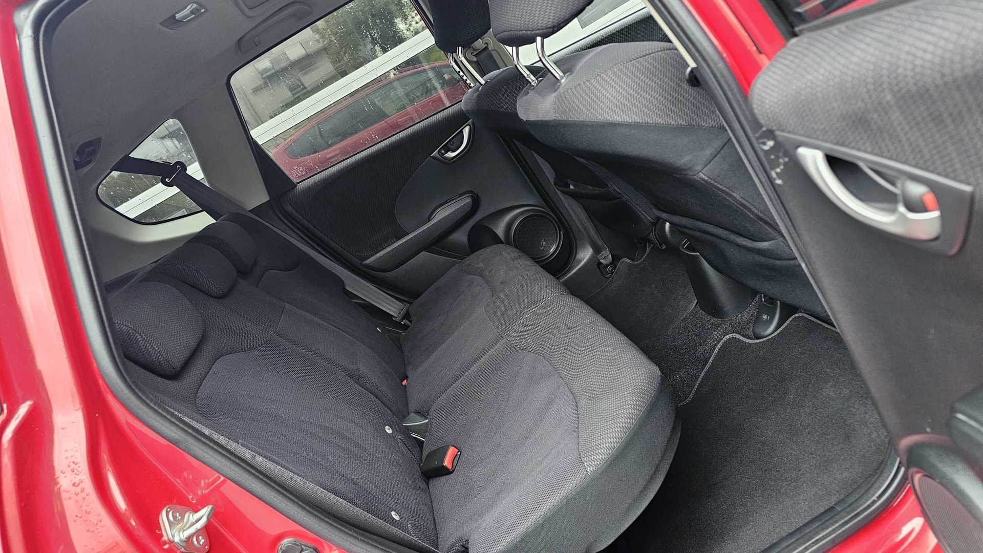 HONDA Jazz 1.4i Comfort CVT-image-9