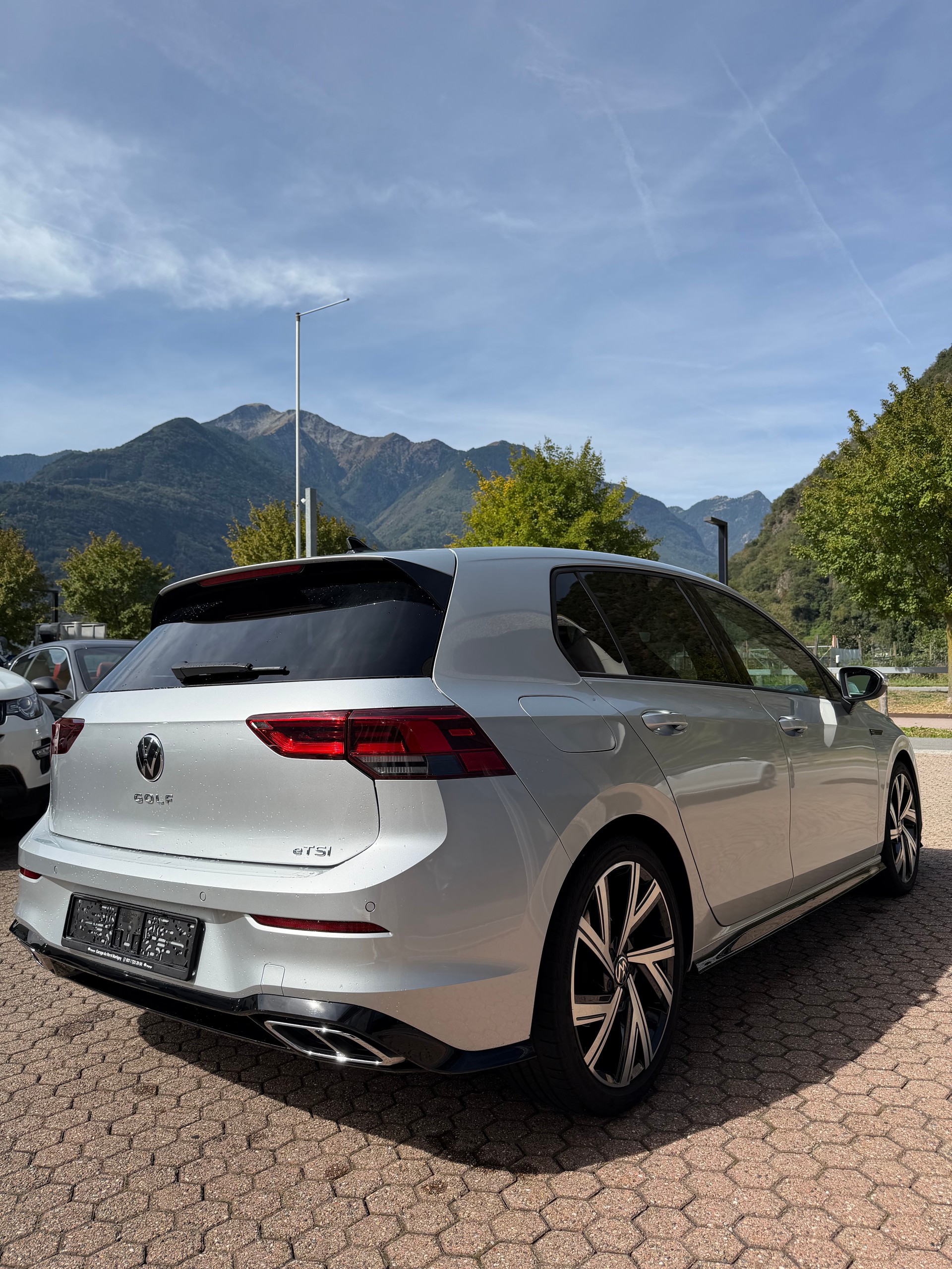 VW 1.5 eTSI R-Line DSG-image-3