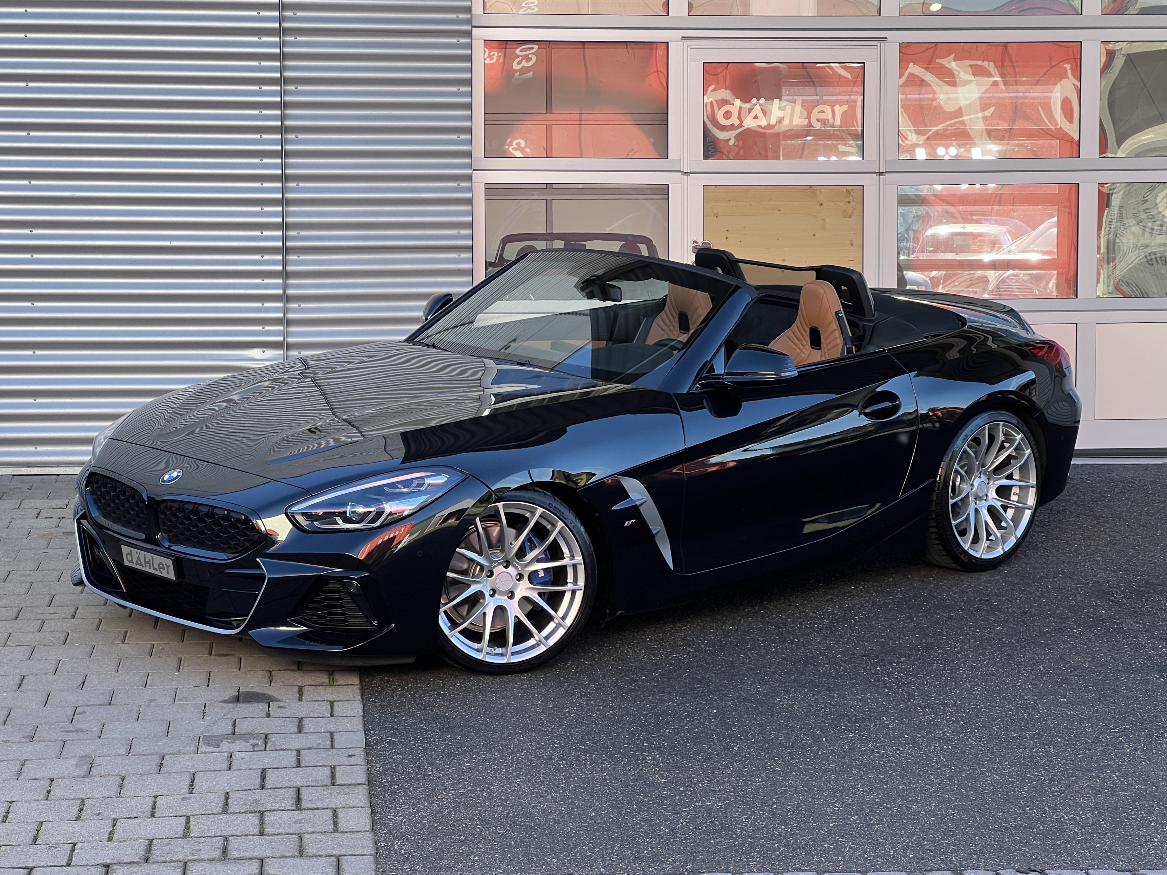 Car photo