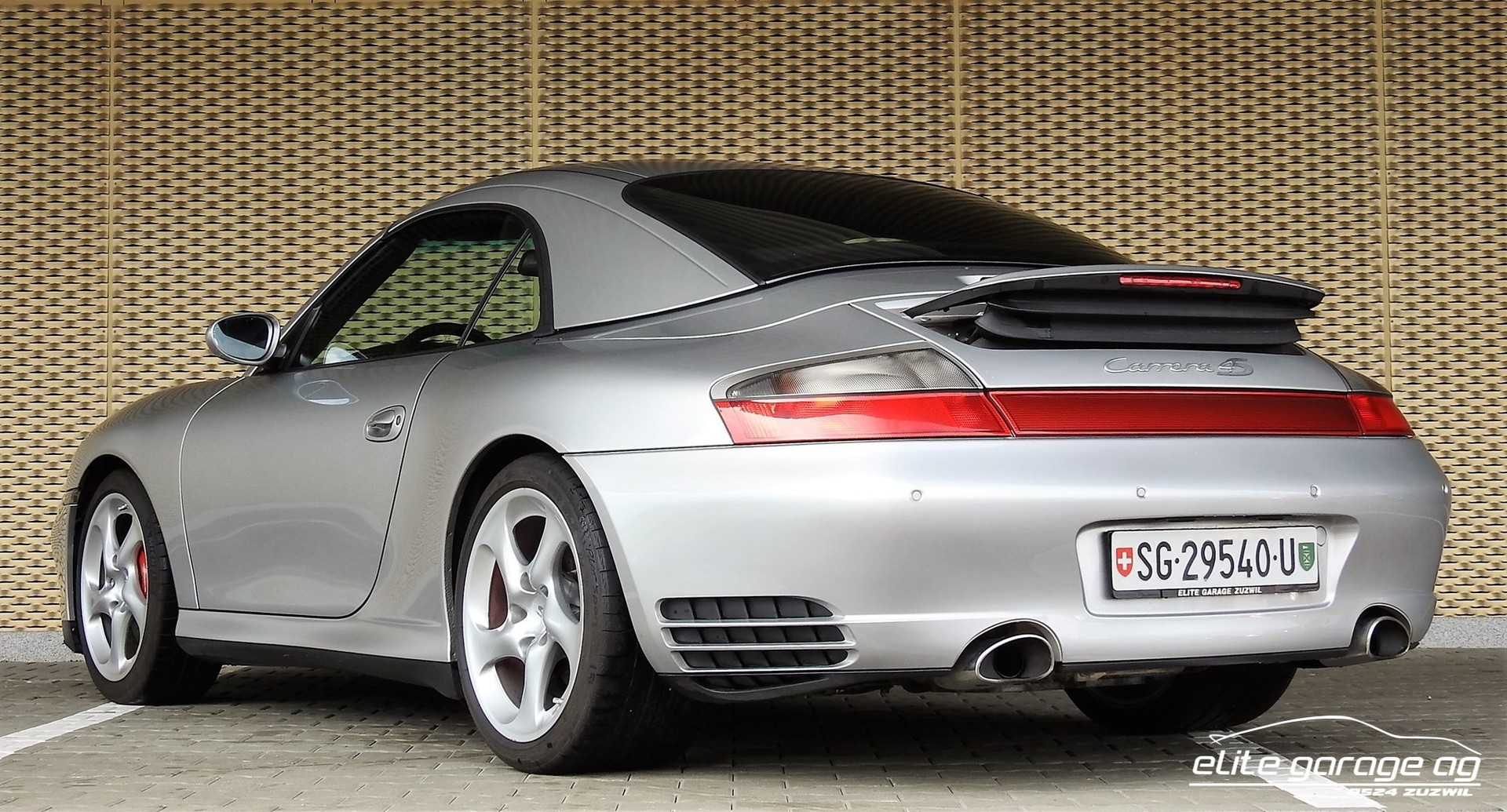 PORSCHE 911 Carrera 4 S Cabrio-image-4