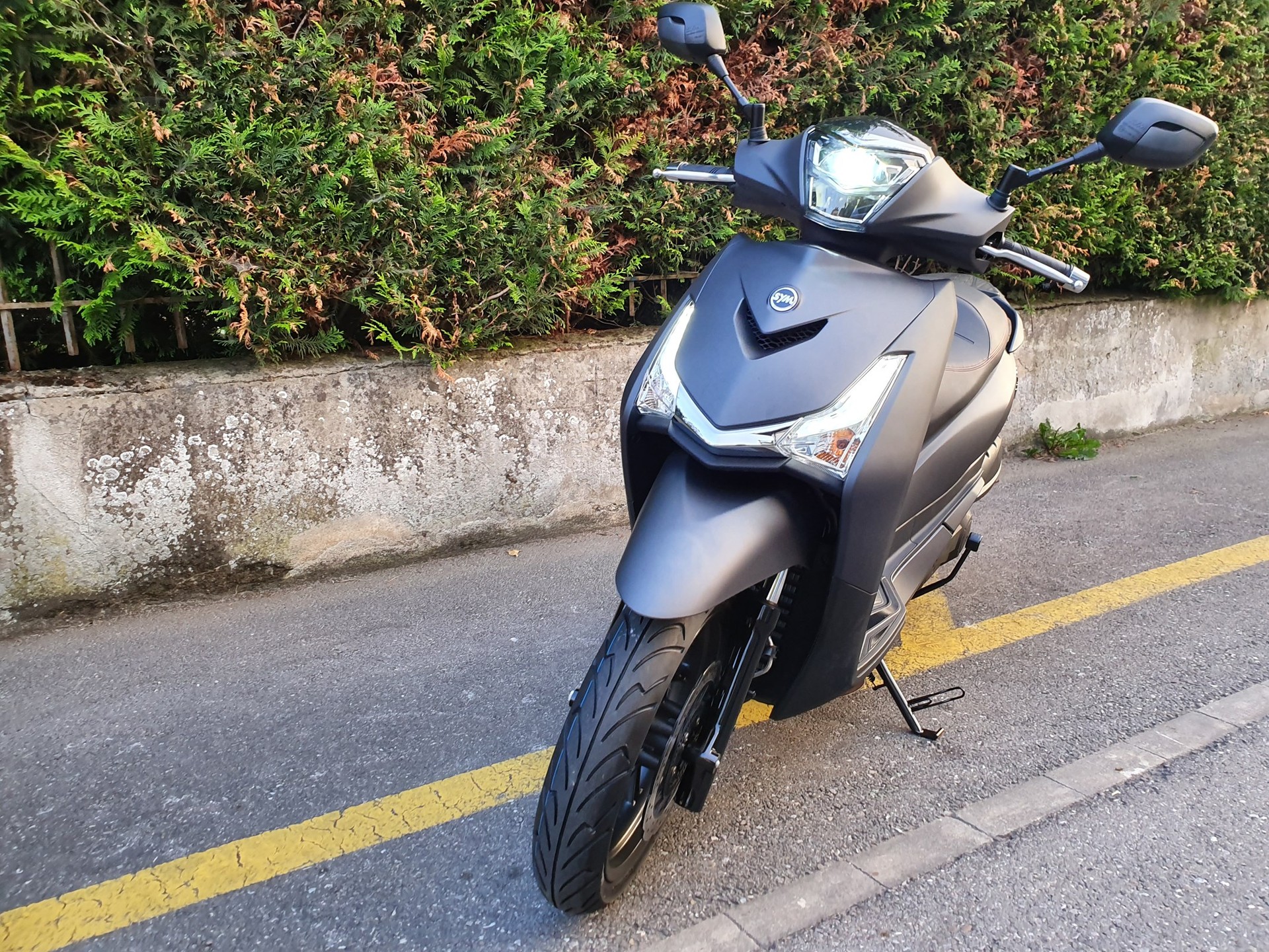 SYM HD 300i ABS-image-11