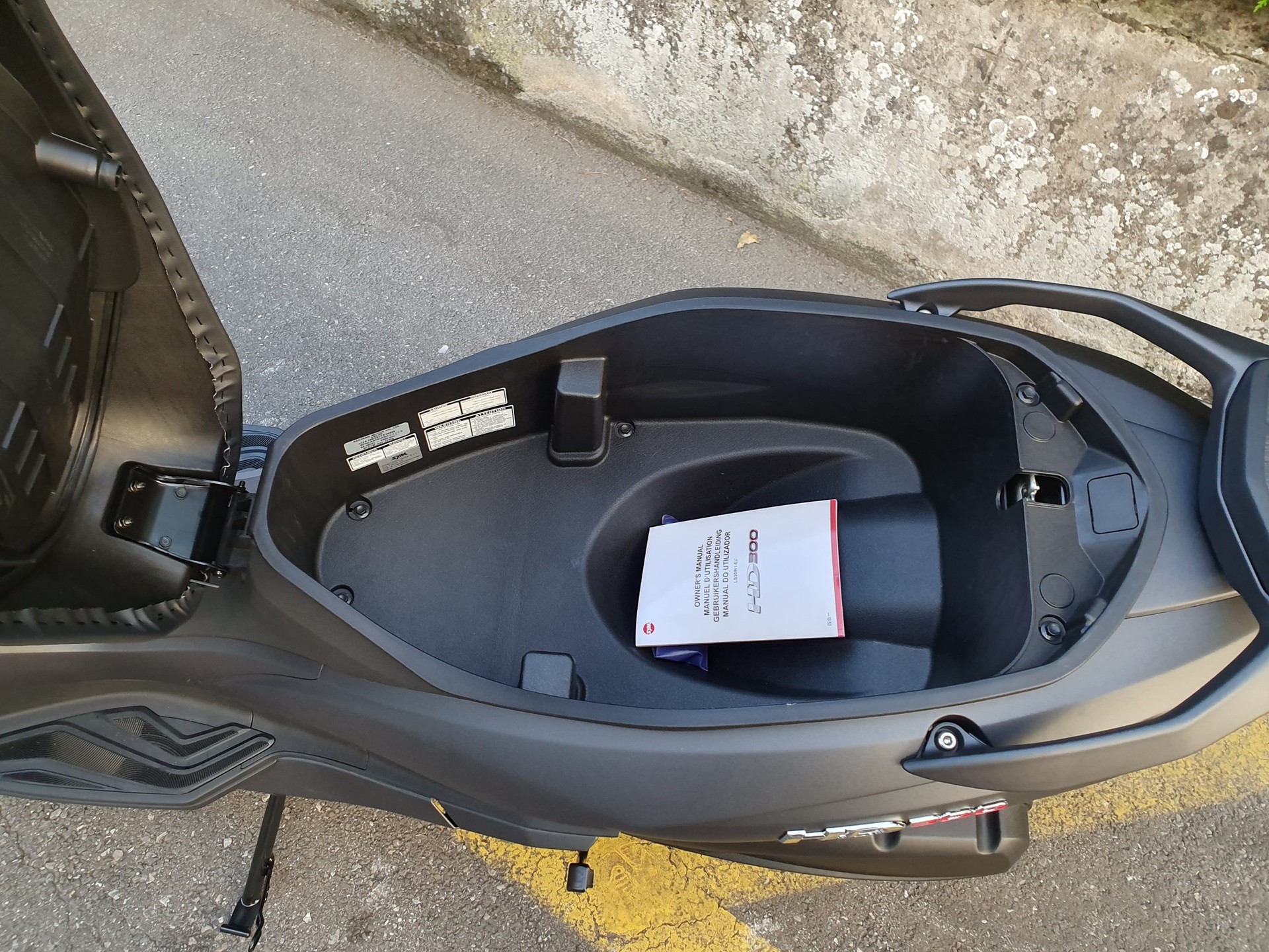 SYM HD 300i ABS-image-14