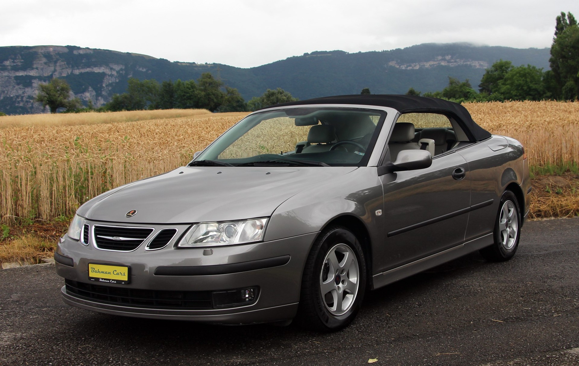 SAAB 9-3 2.0t Vector-image-19