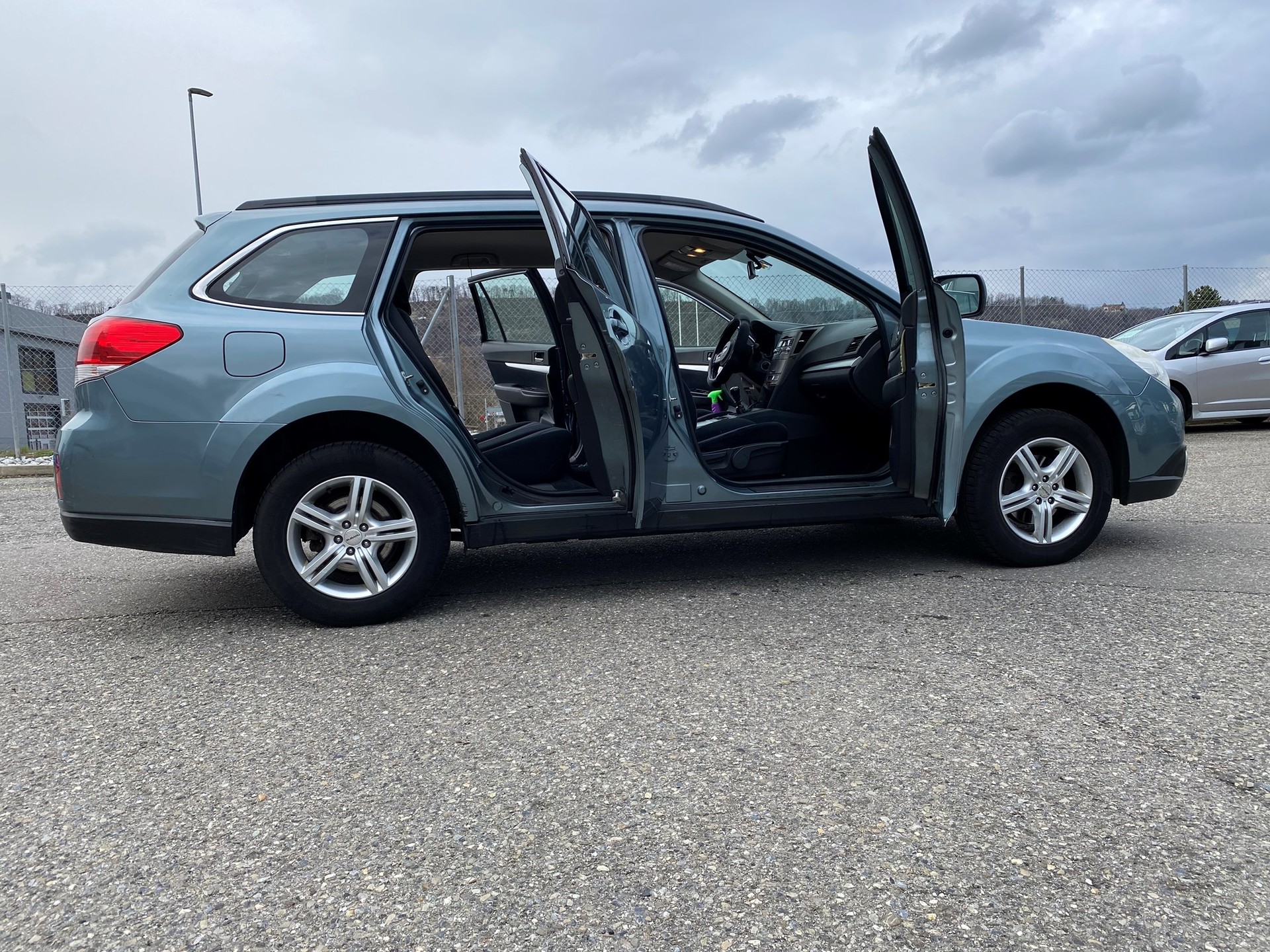 SUBARU Outback 2.0D Swiss AWD-image-0