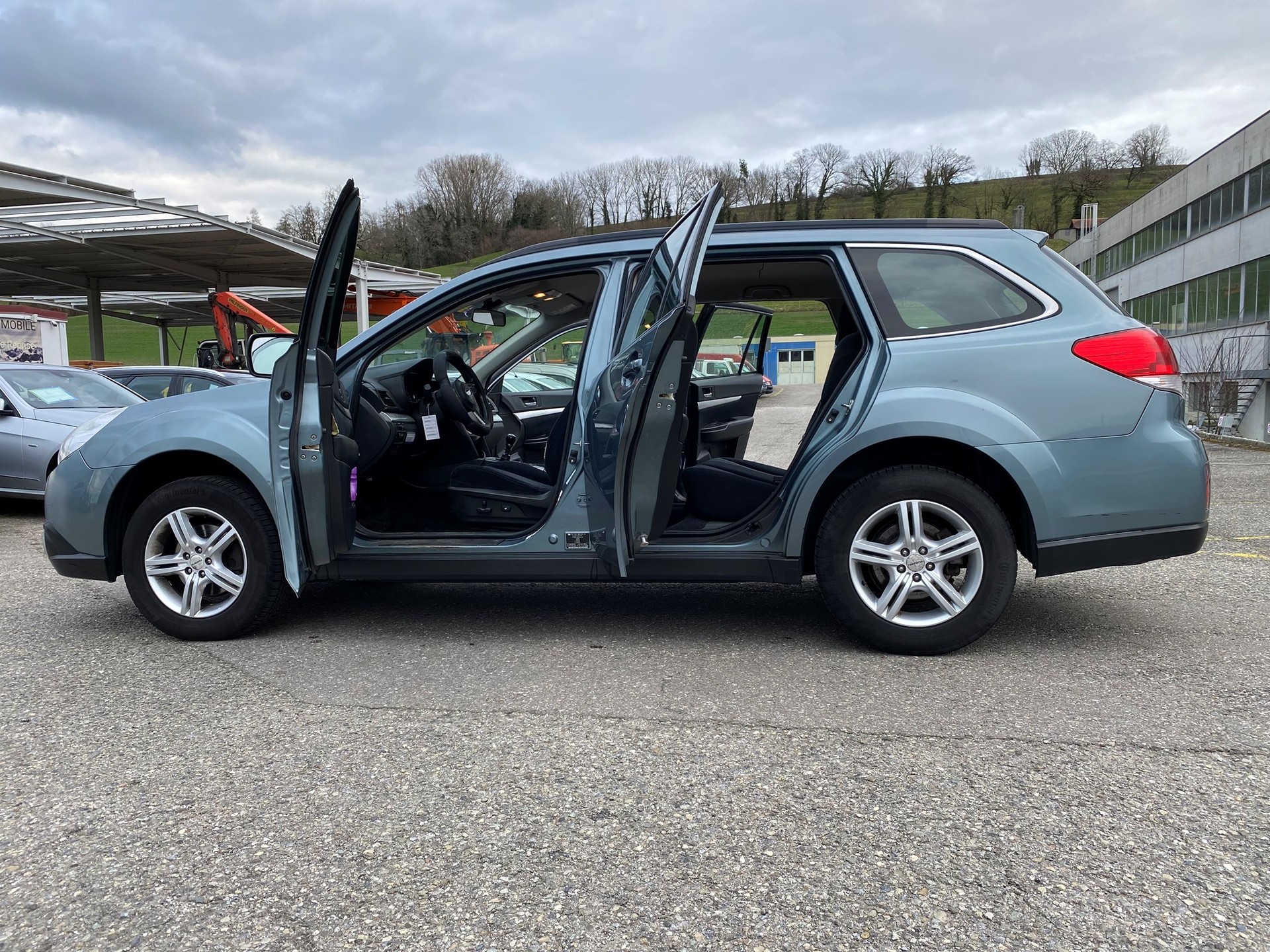 SUBARU Outback 2.0D Swiss AWD-image-2