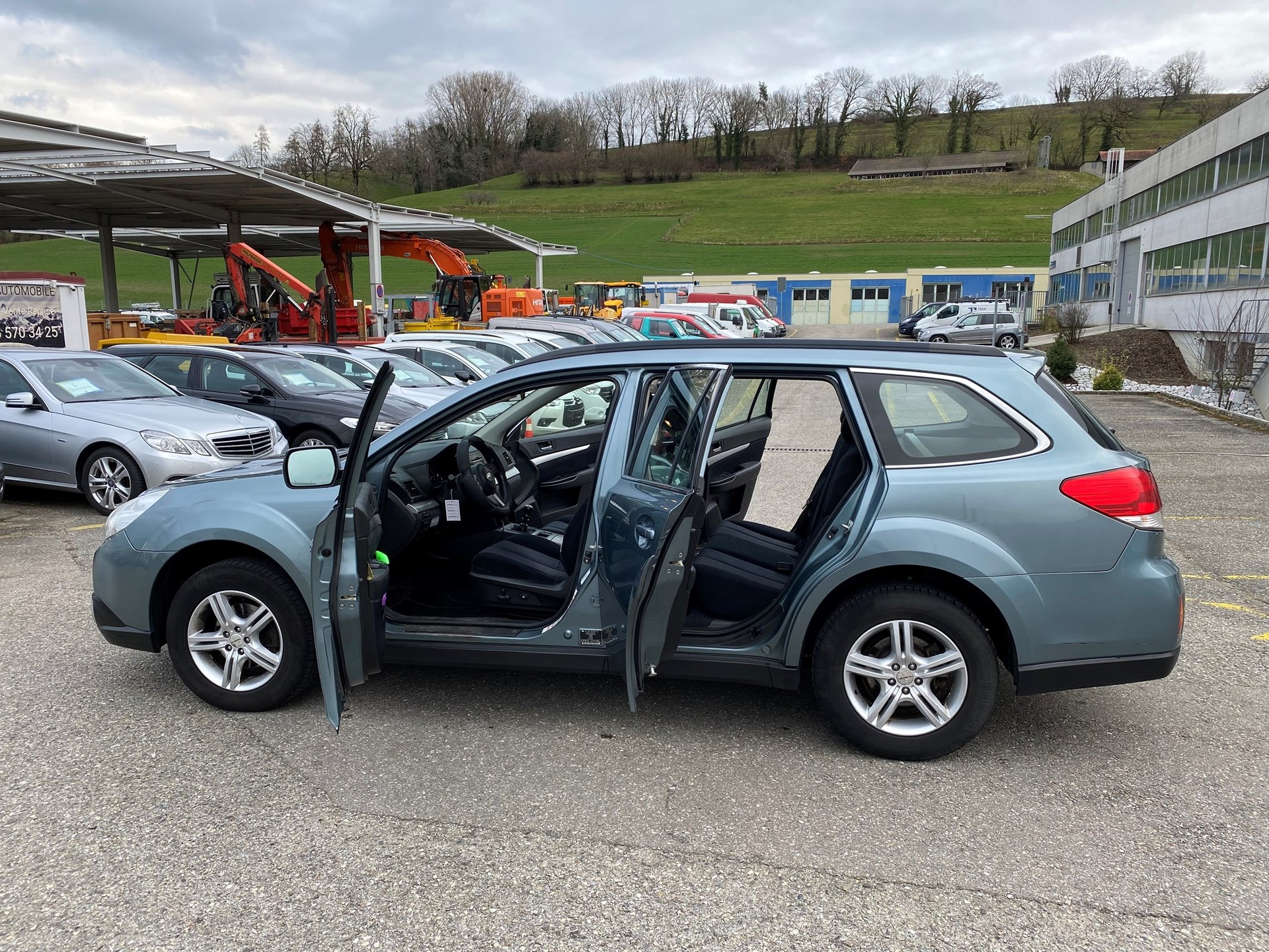 SUBARU Outback 2.0D Swiss AWD-image-3