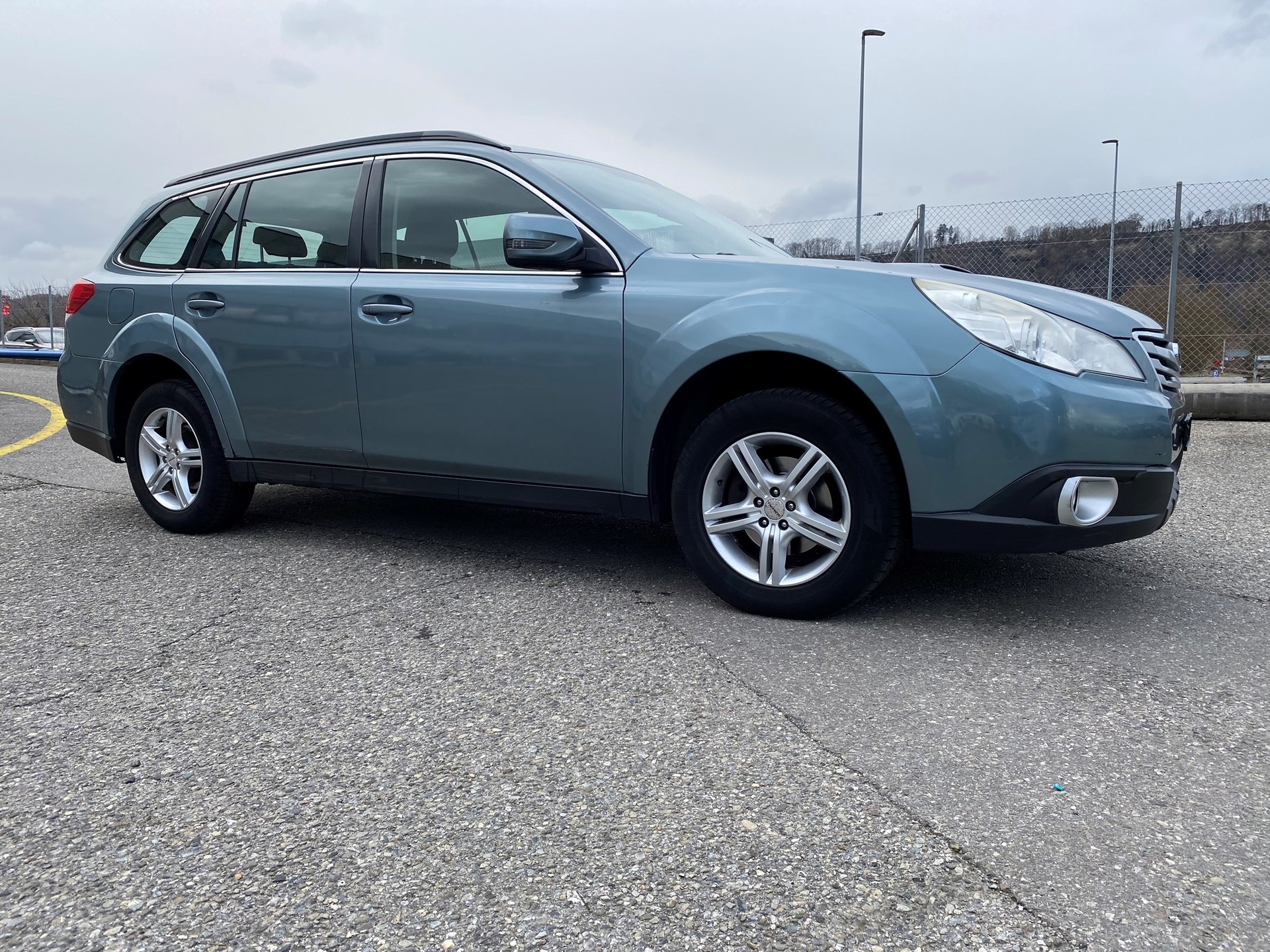 SUBARU Outback 2.0D Swiss AWD-image-4