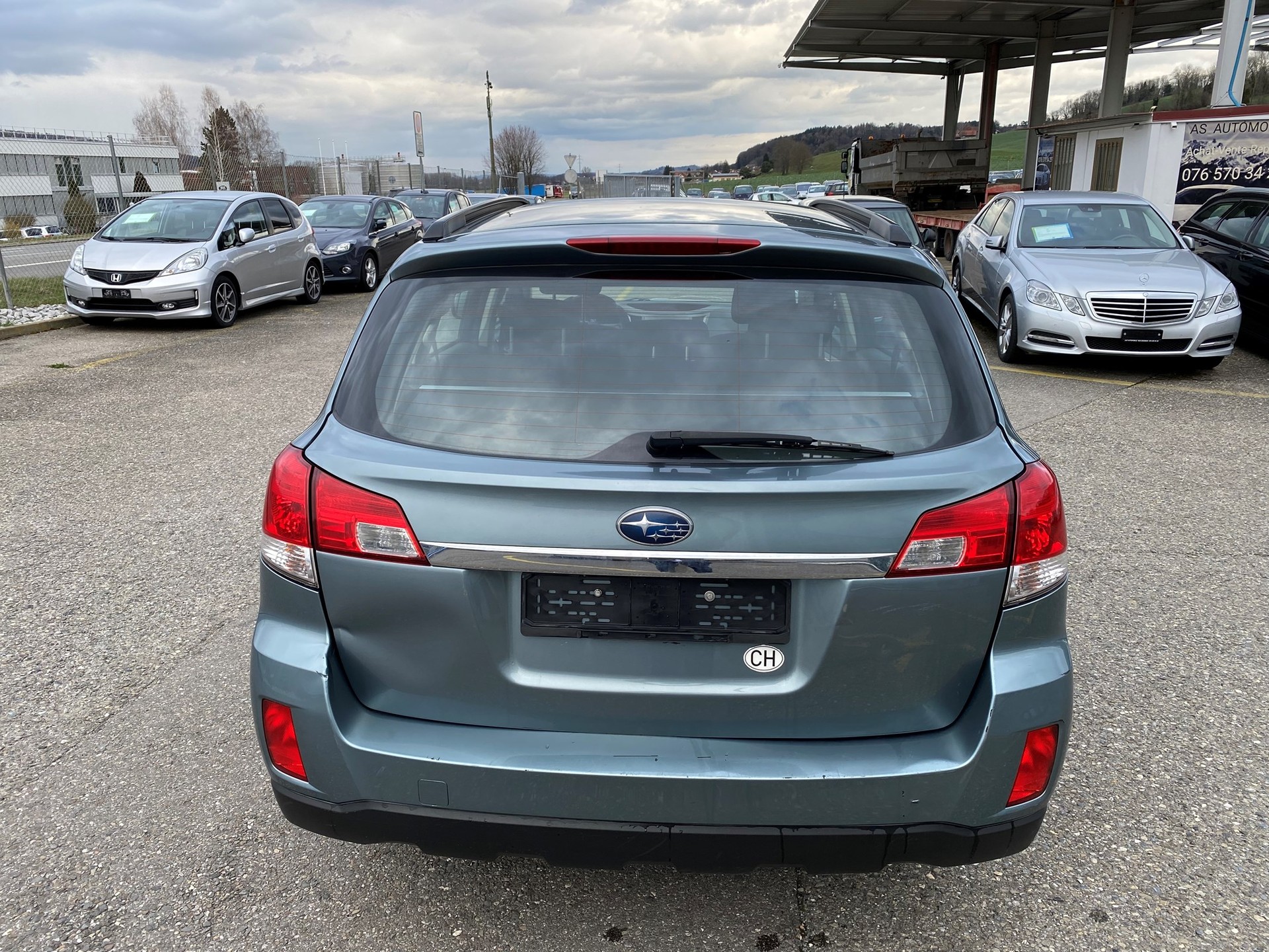 SUBARU Outback 2.0D Swiss AWD-image-13