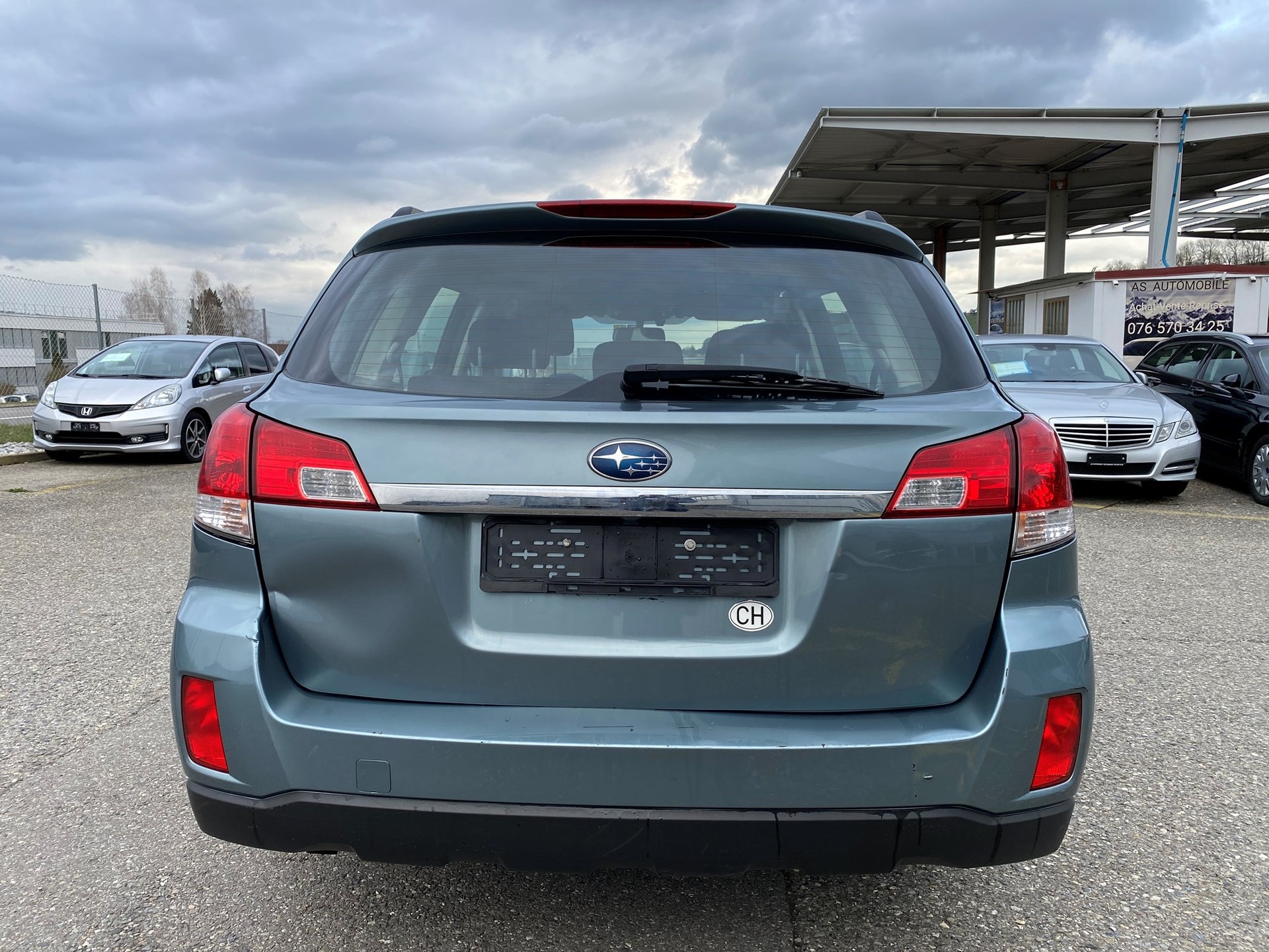 SUBARU Outback 2.0D Swiss AWD-image-12