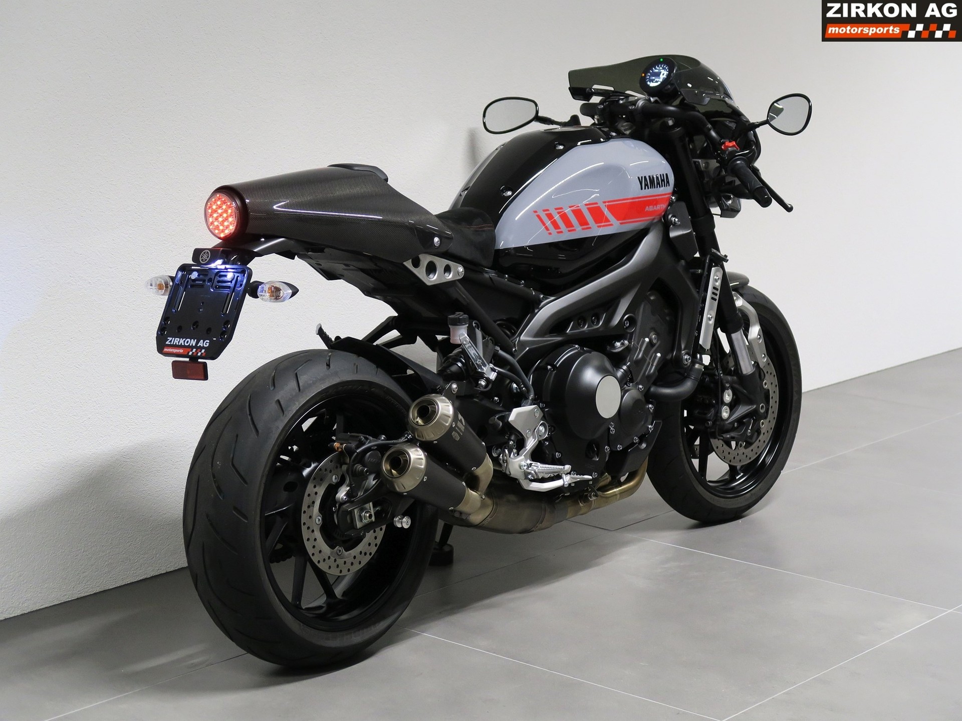 YAMAHA XSR 900 Abarth-image-7