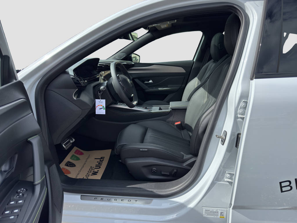 PEUGEOT 308 e-GT-image-8