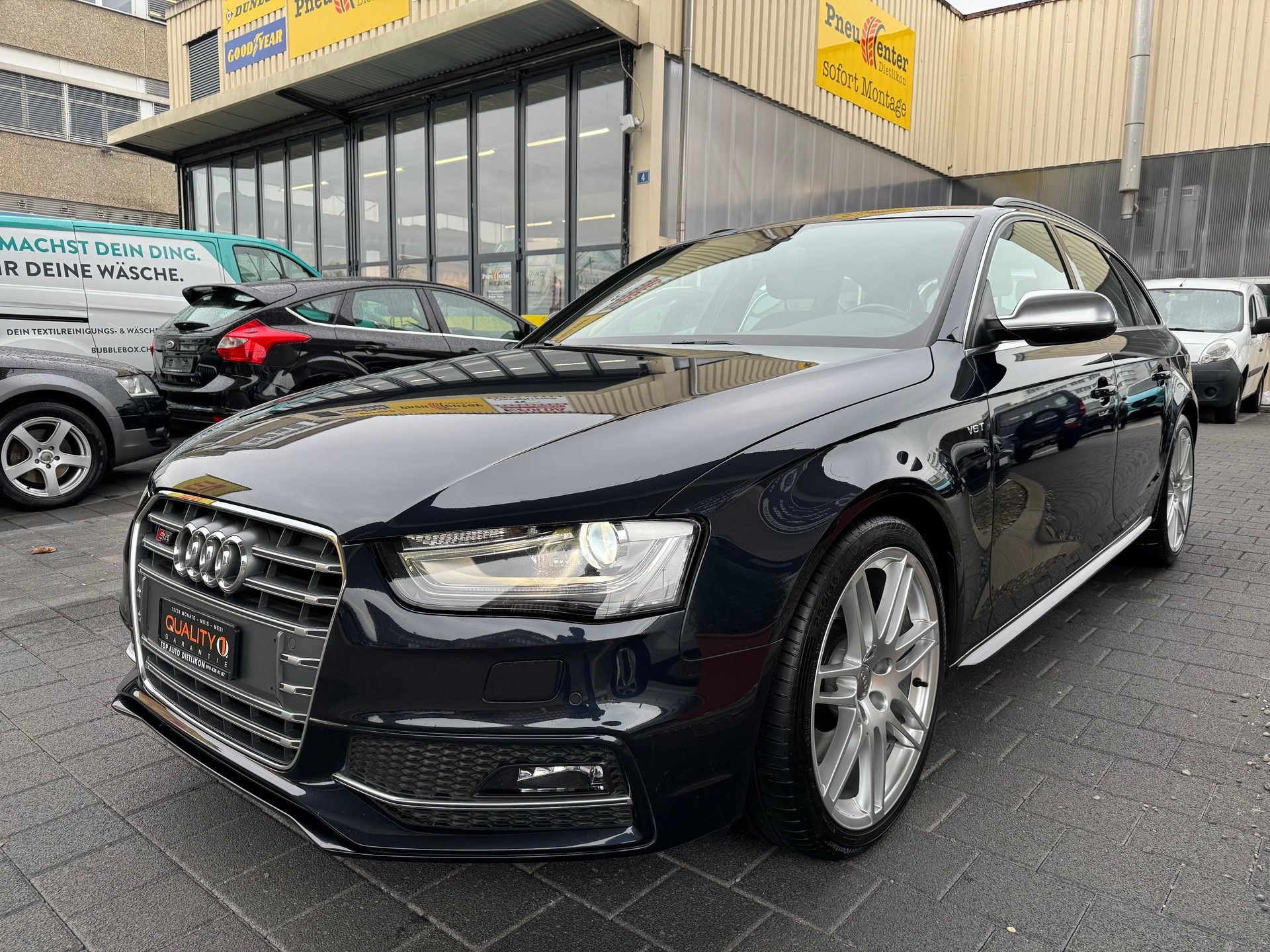 AUDI S4 Avant 3.0 TFSI quattro S-tronic-image-3