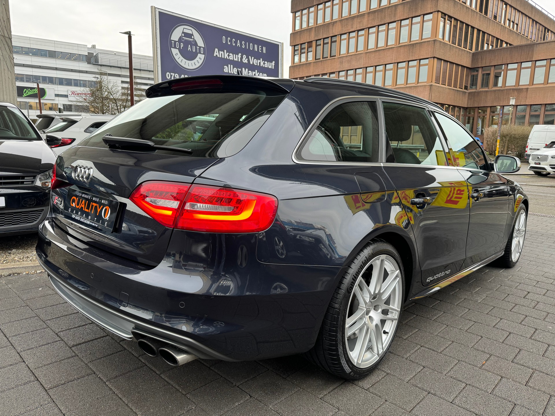 AUDI S4 Avant 3.0 TFSI quattro S-tronic-image-1