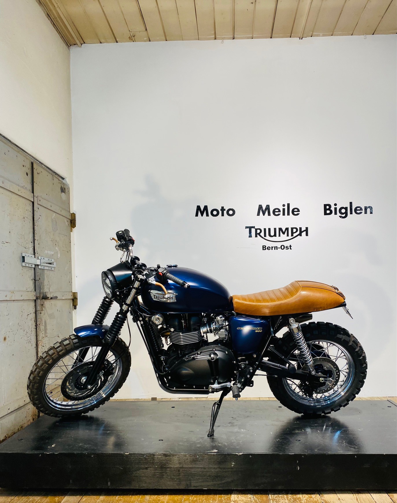 TRIUMPH Scrambler 900-showroom-element-2