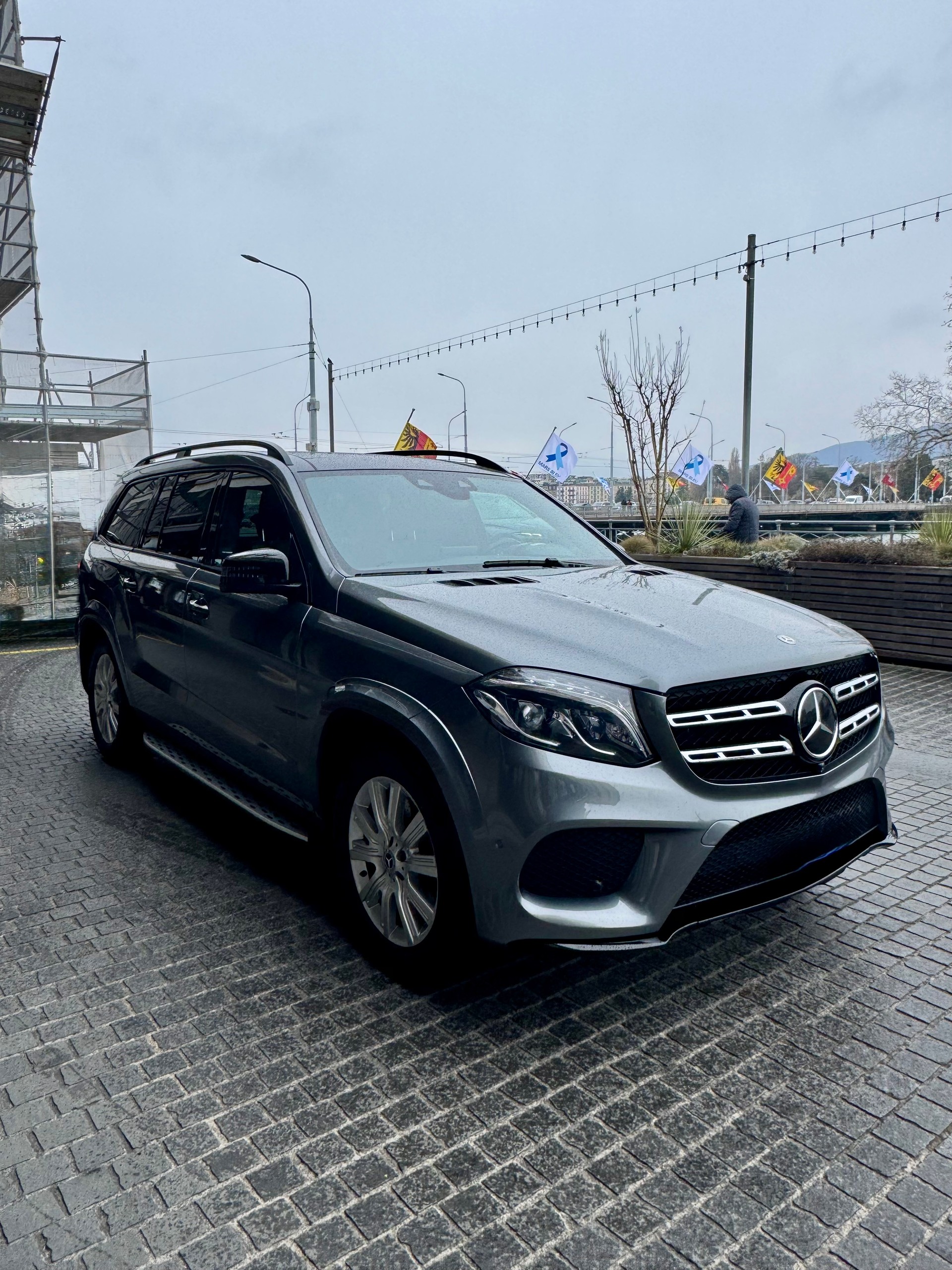 MERCEDES-BENZ GLS 400 4Matic 9G-Tronic-image-1
