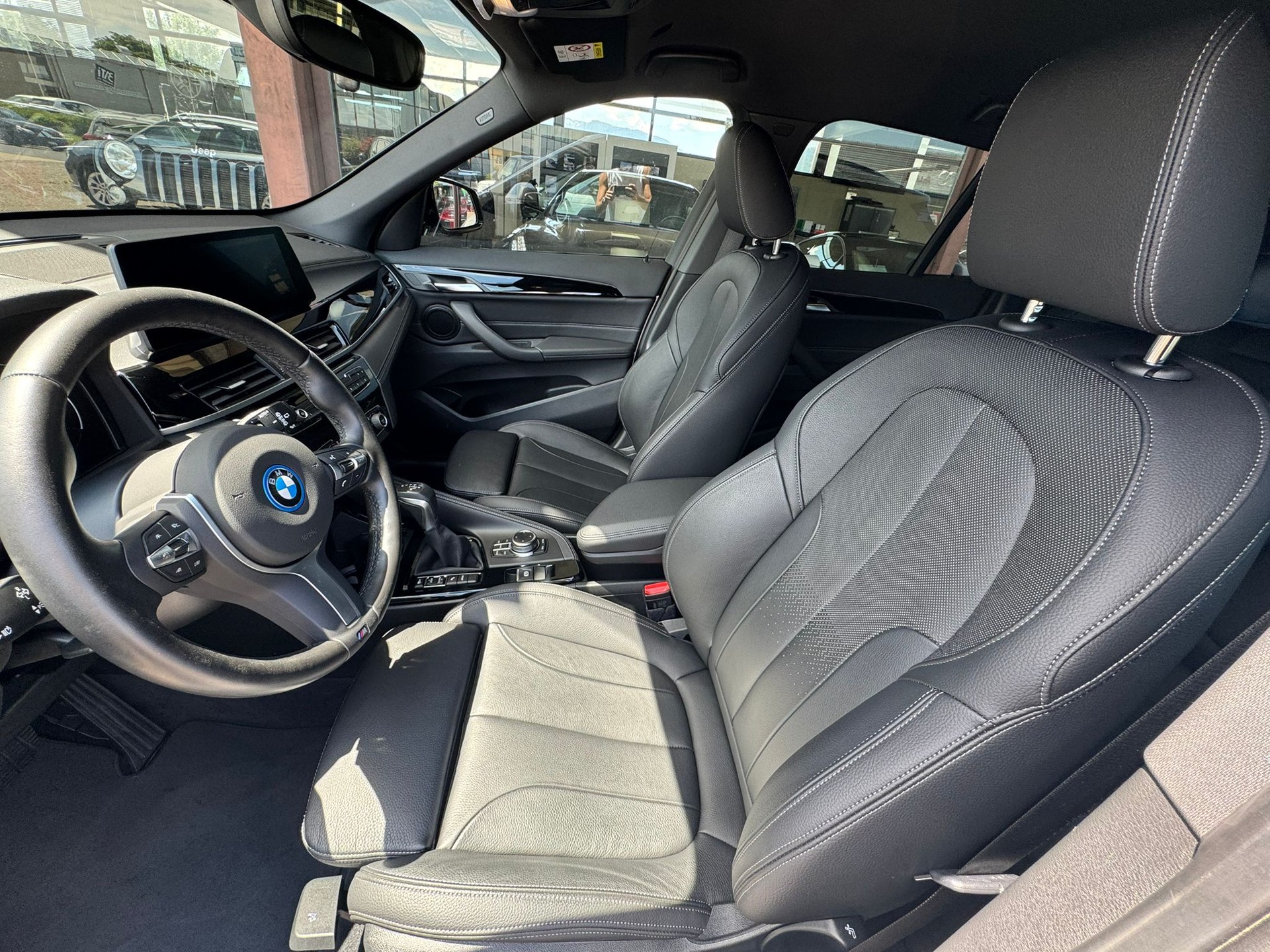 BMW X1 xDrive 25e M Sport Steptronic-image-6