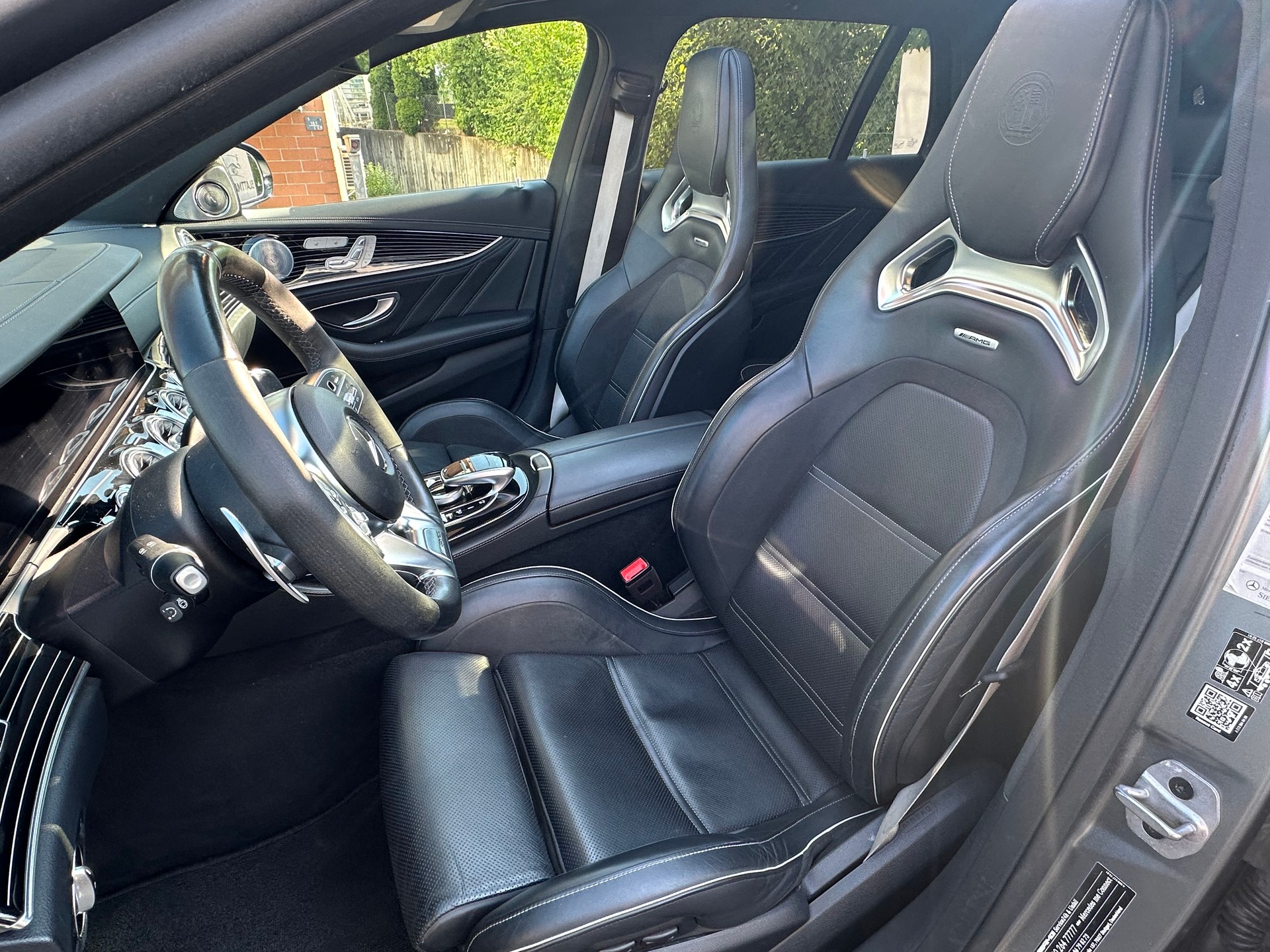 MERCEDES-BENZ E 63 AMG S 4 Matic 9G-Tronic-image-4