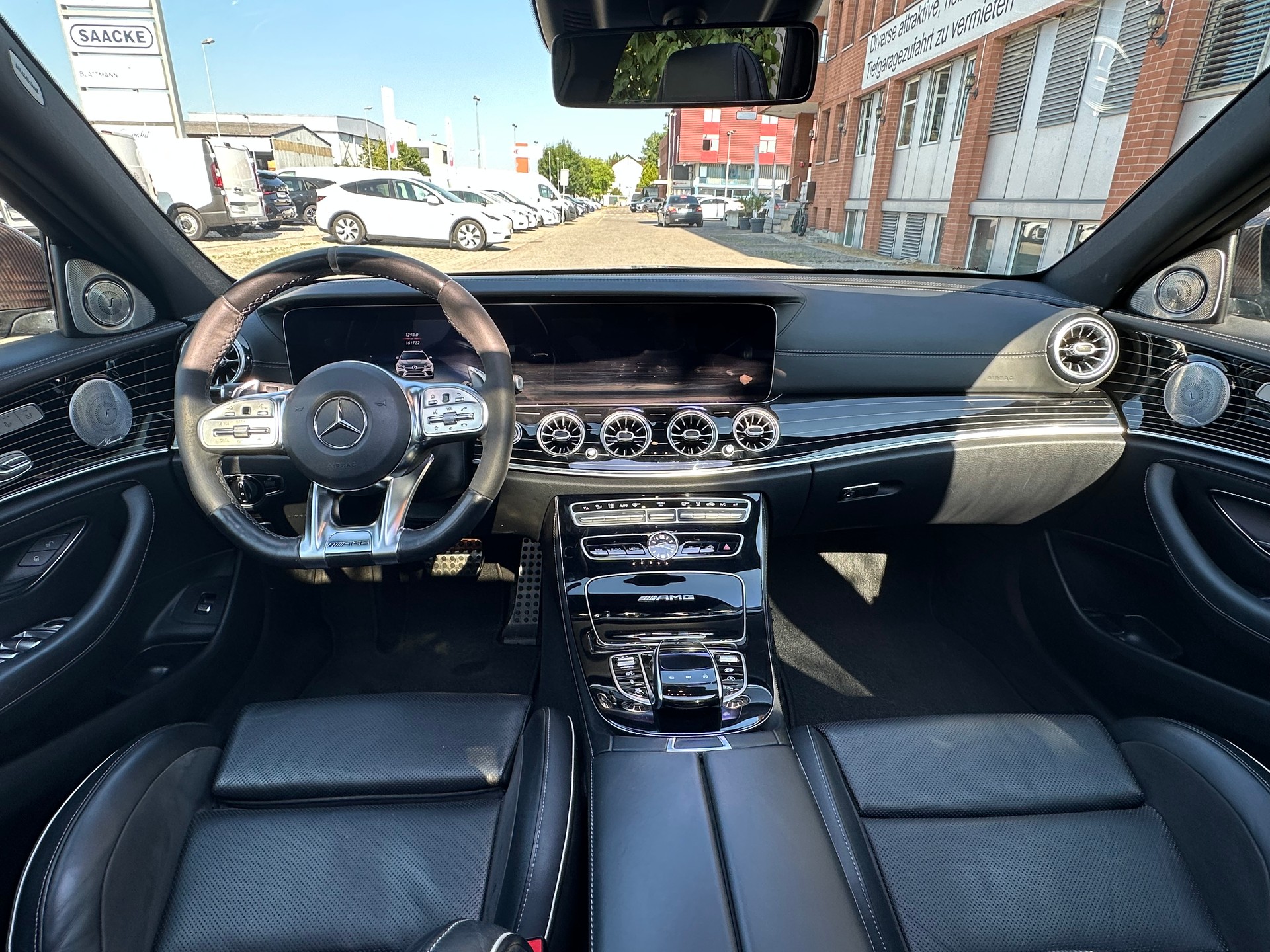 MERCEDES-BENZ E 63 AMG S 4 Matic 9G-Tronic-image-6