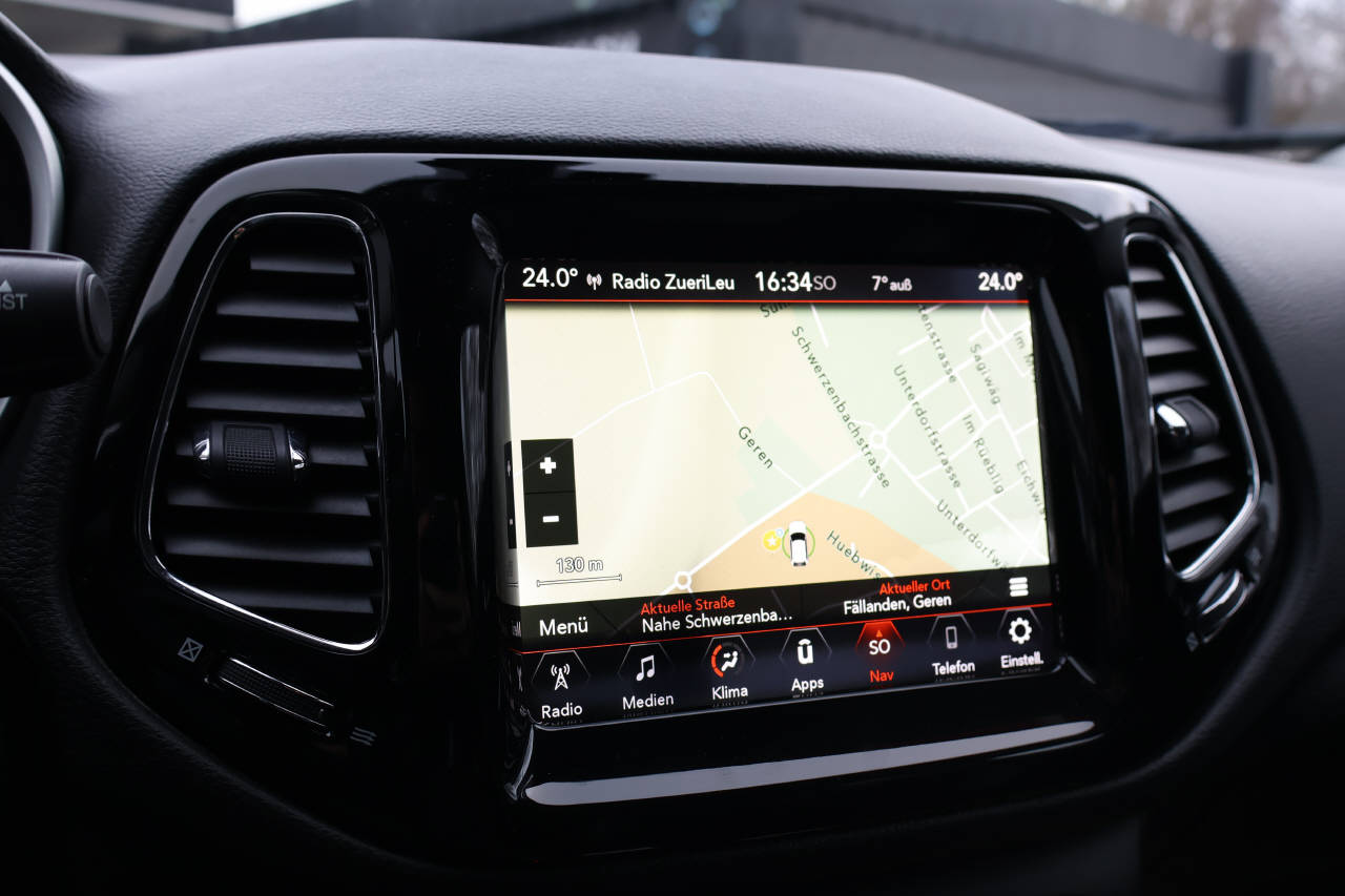 JEEP Compass 2.0 CRD Limited AWD-image-12