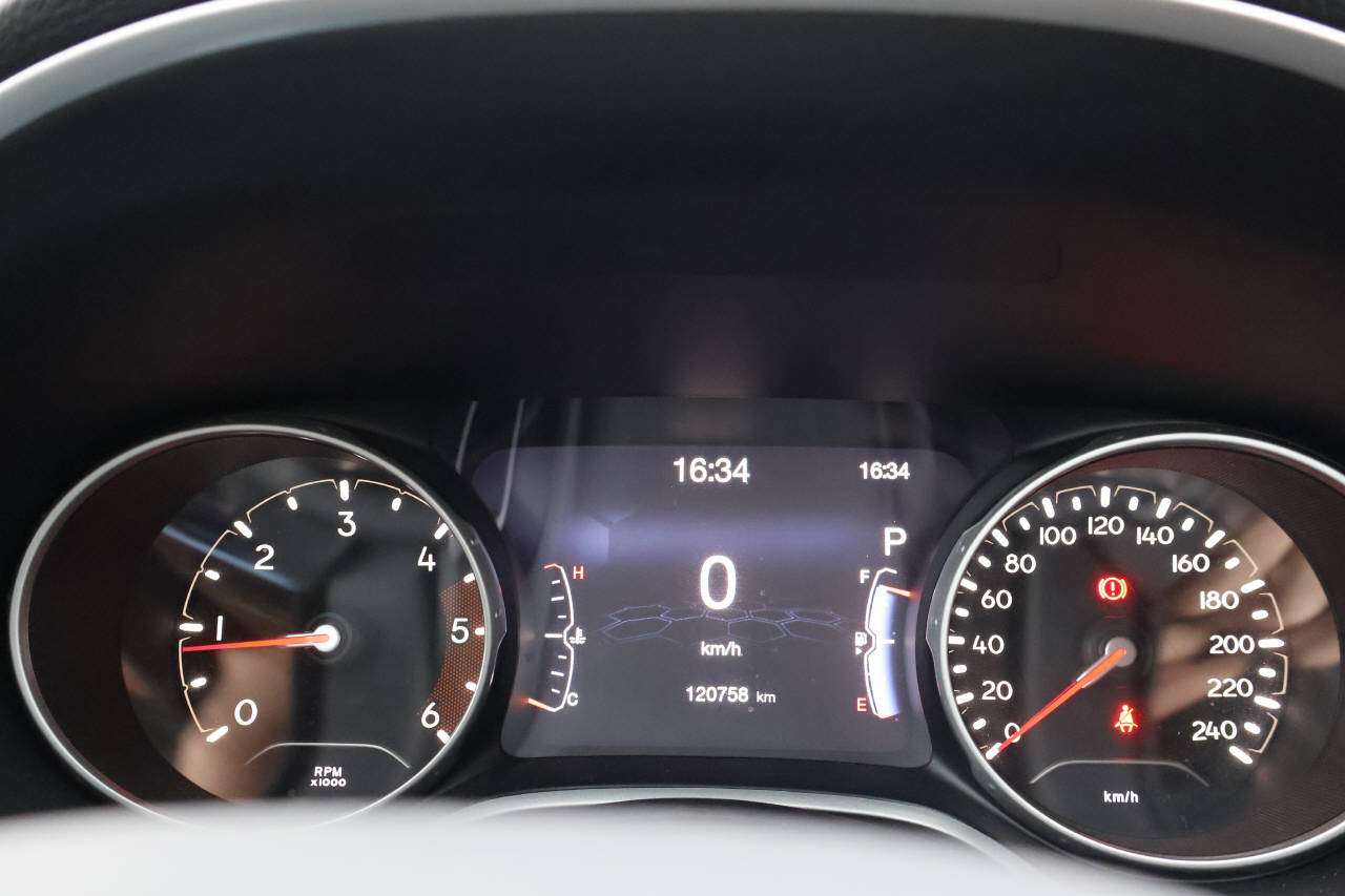 JEEP Compass 2.0 CRD Limited AWD-image-11