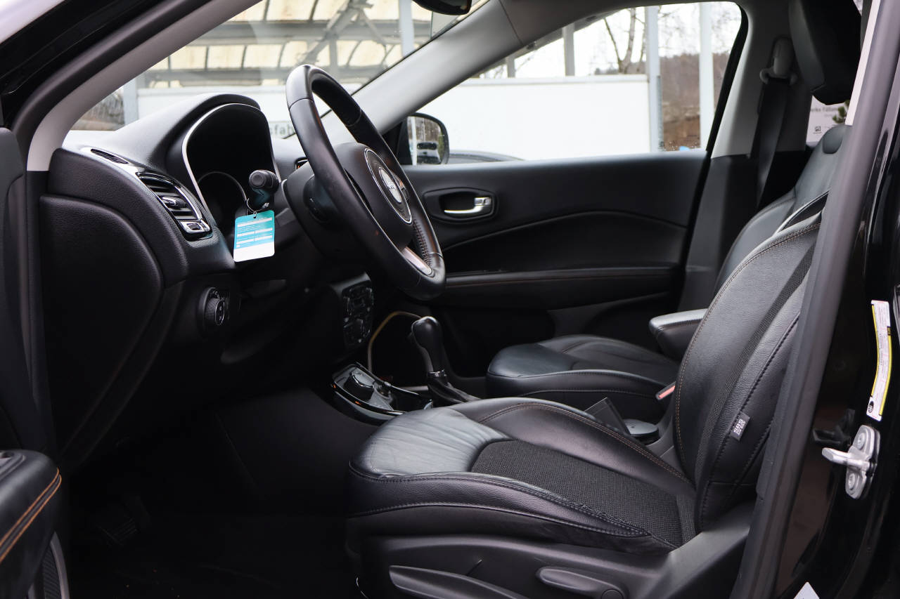 JEEP Compass 2.0 CRD Limited AWD-image-9