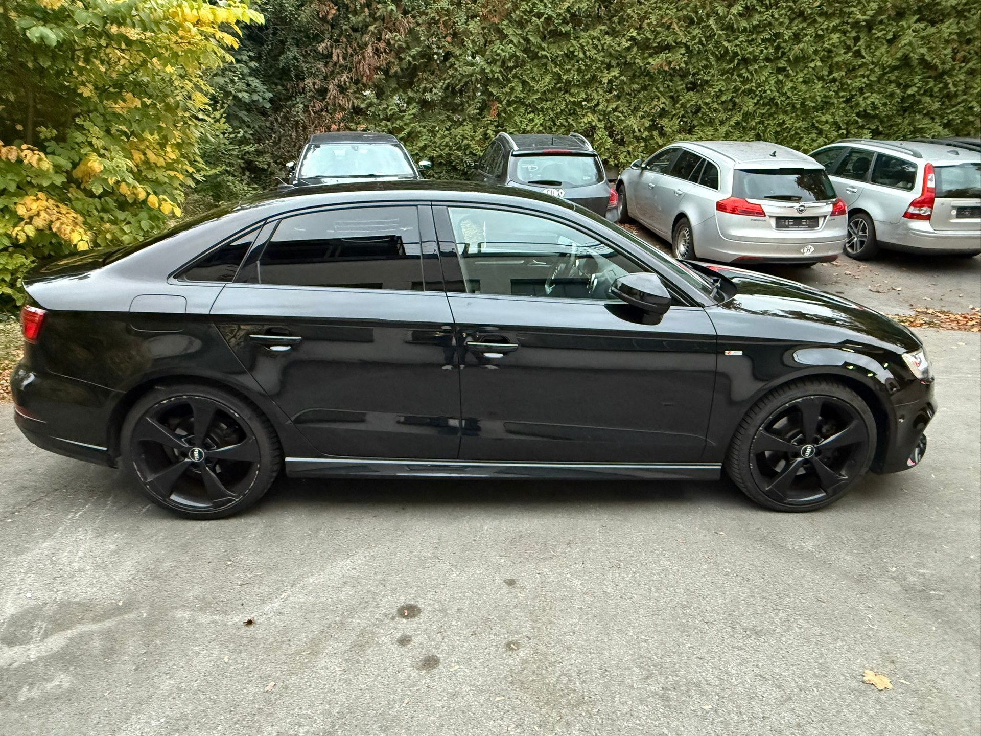AUDI A3 Limousine 35 TDI S-Line S-tronic-image-5