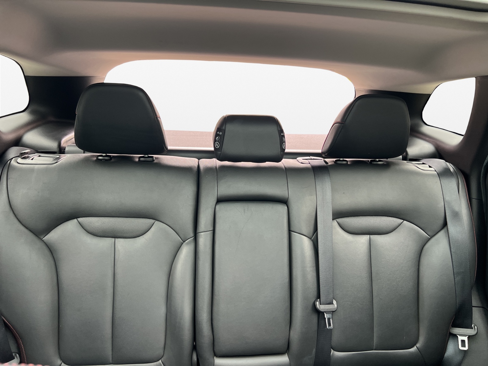 RENAULT Kadjar 1.2 16V Turbo Swiss Edition EDC-image-17