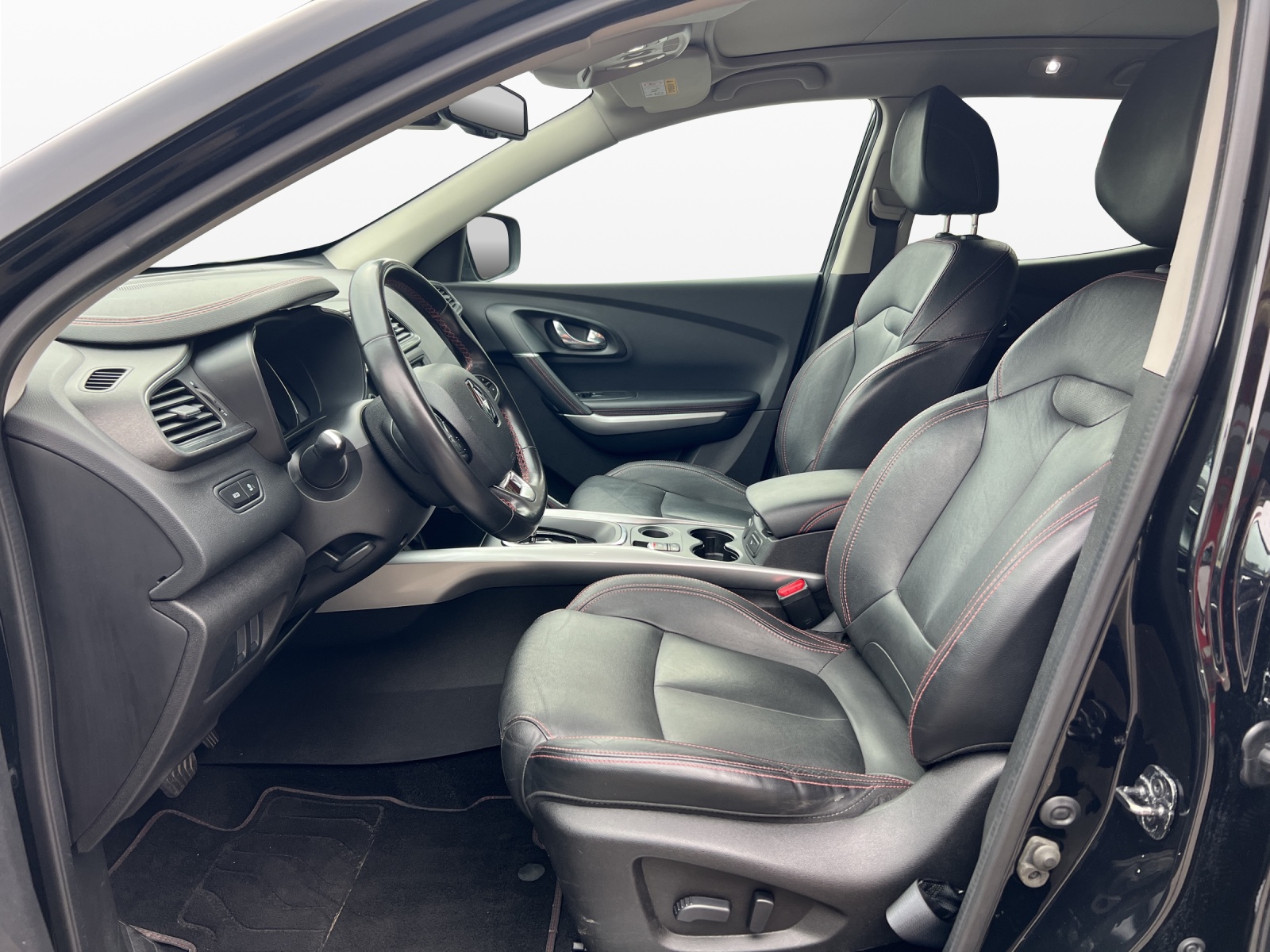 RENAULT Kadjar 1.2 16V Turbo Swiss Edition EDC-image-8