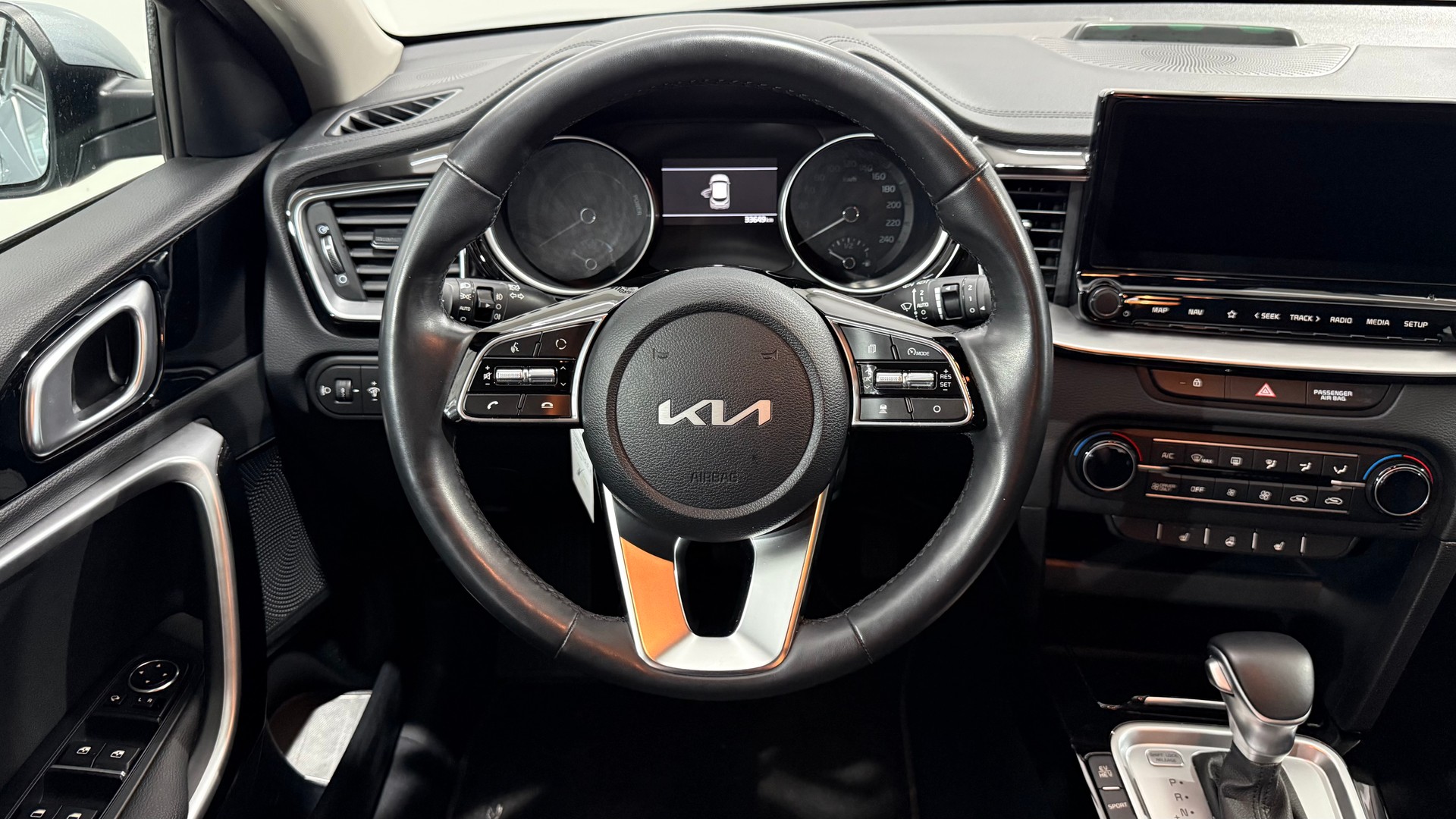 KIA XCeed 1.6 GDi Plug-in Hybrid S-image-12