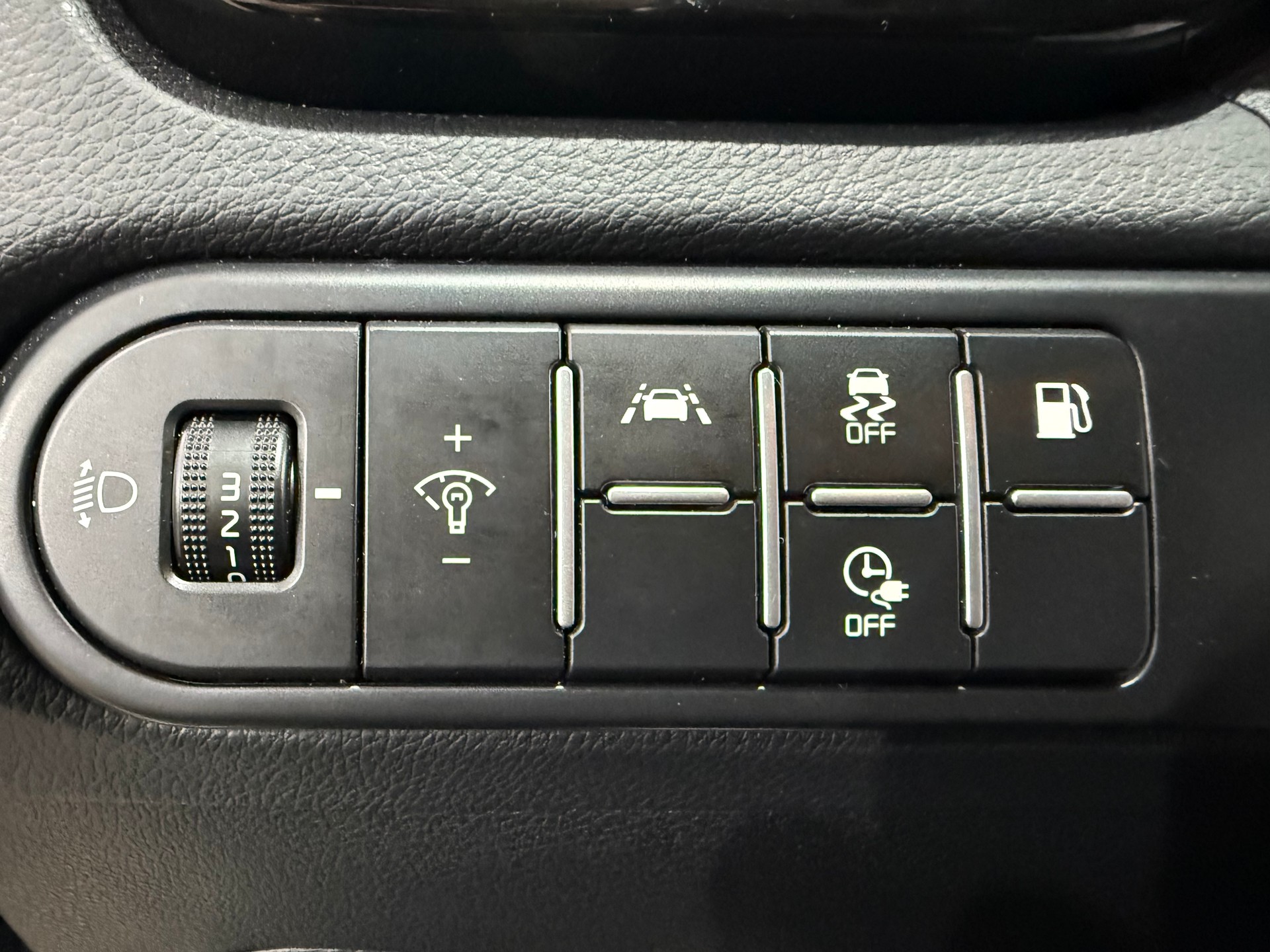 KIA XCeed 1.6 GDi Plug-in Hybrid S-image-13