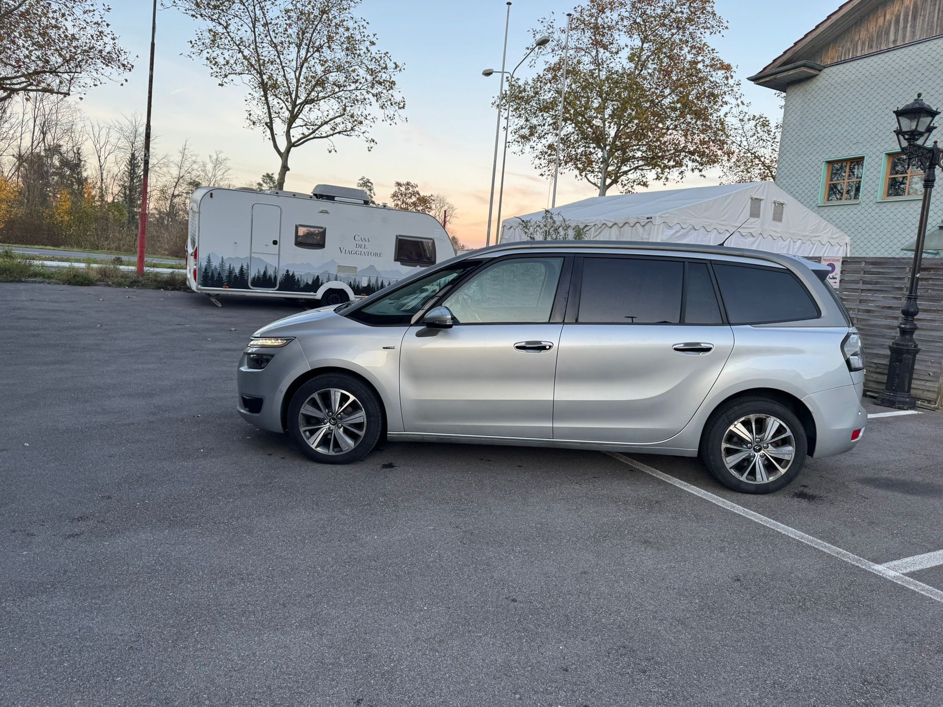 CITROEN Grand C4 Picasso 1.6 BlueHDi Exclusive EAT6-showroom-element-3