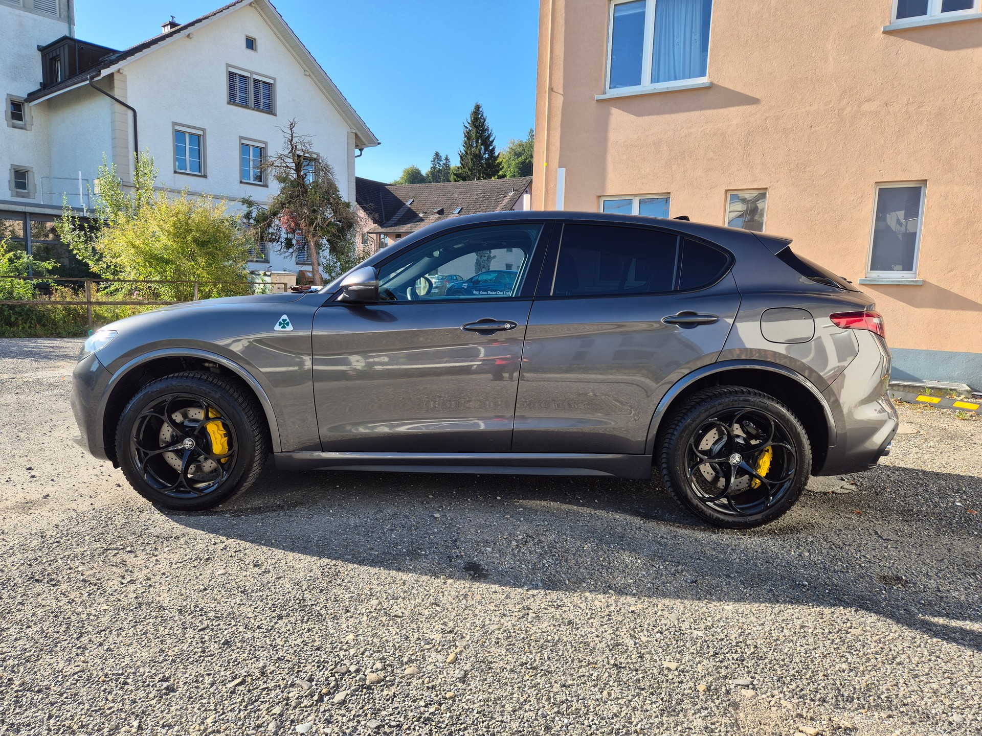 ALFA ROMEO Stelvio 2.9 V6 Quadrifoglio Q4 Automatic-image-2