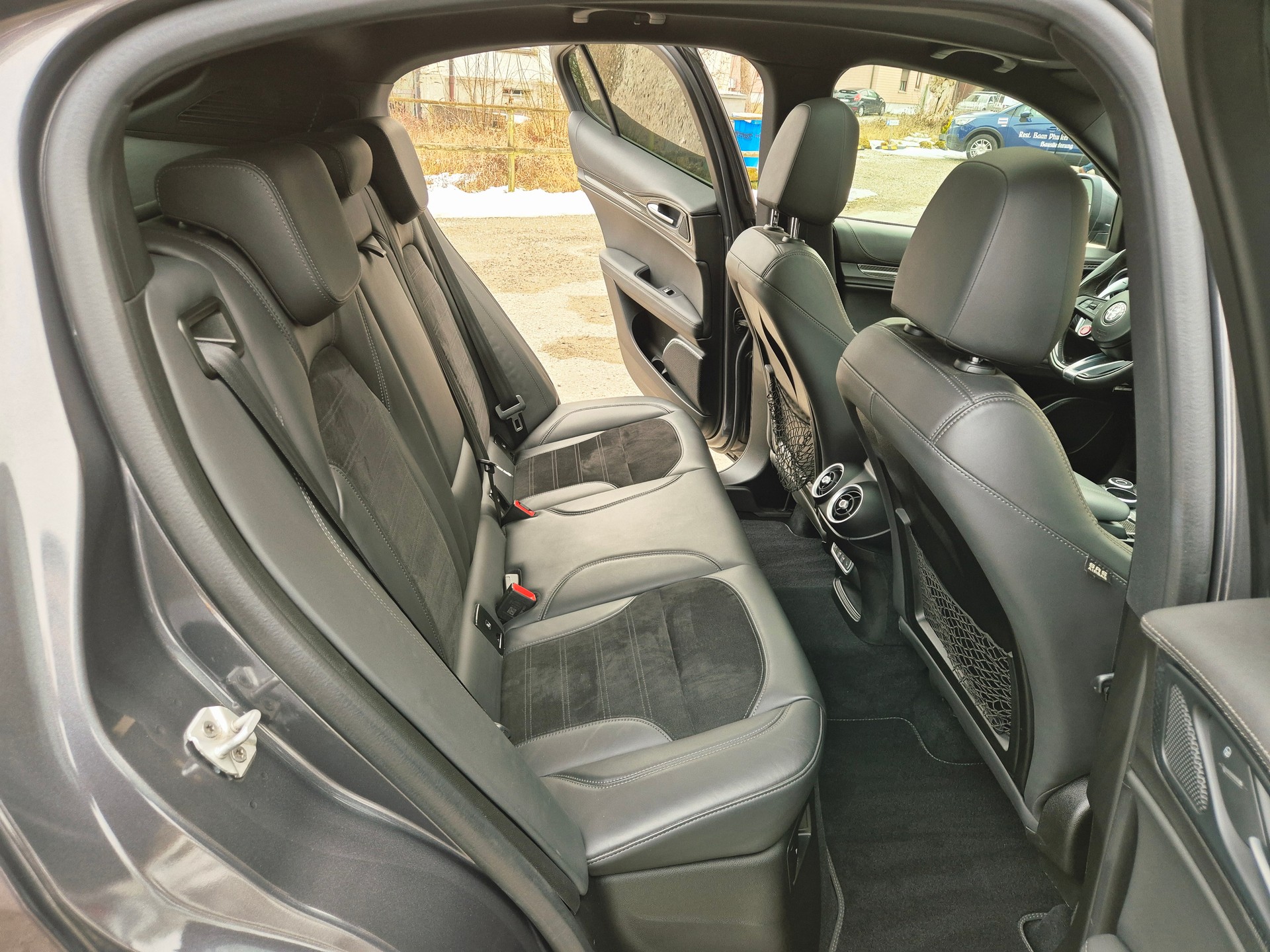 ALFA ROMEO Stelvio 2.9 V6 Quadrifoglio Q4 Automatic-image-12