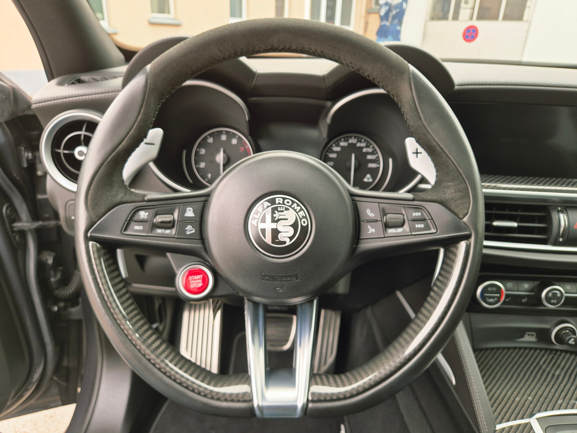ALFA ROMEO Stelvio 2.9 V6 Quadrifoglio Q4 Automatic-image-9