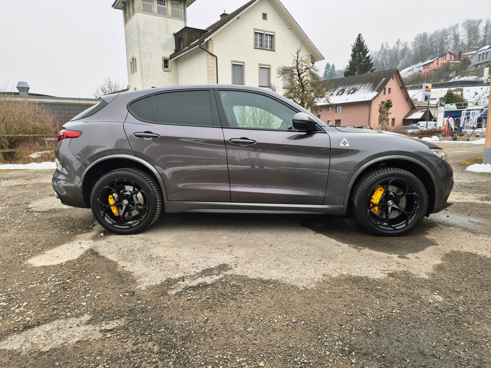 ALFA ROMEO Stelvio 2.9 V6 Quadrifoglio Q4 Automatic-image-3