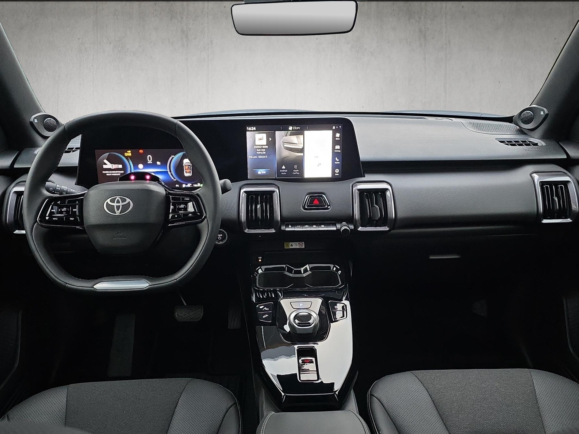 TOYOTA Urban Cruiser Premium AWD-image-10