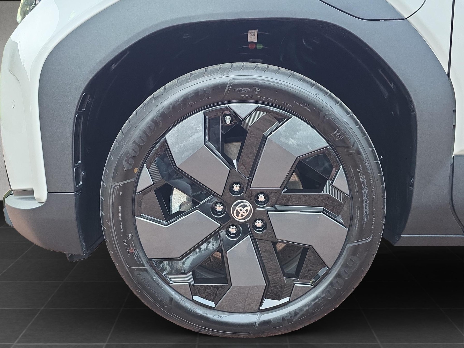 TOYOTA Urban Cruiser Premium AWD-image-14