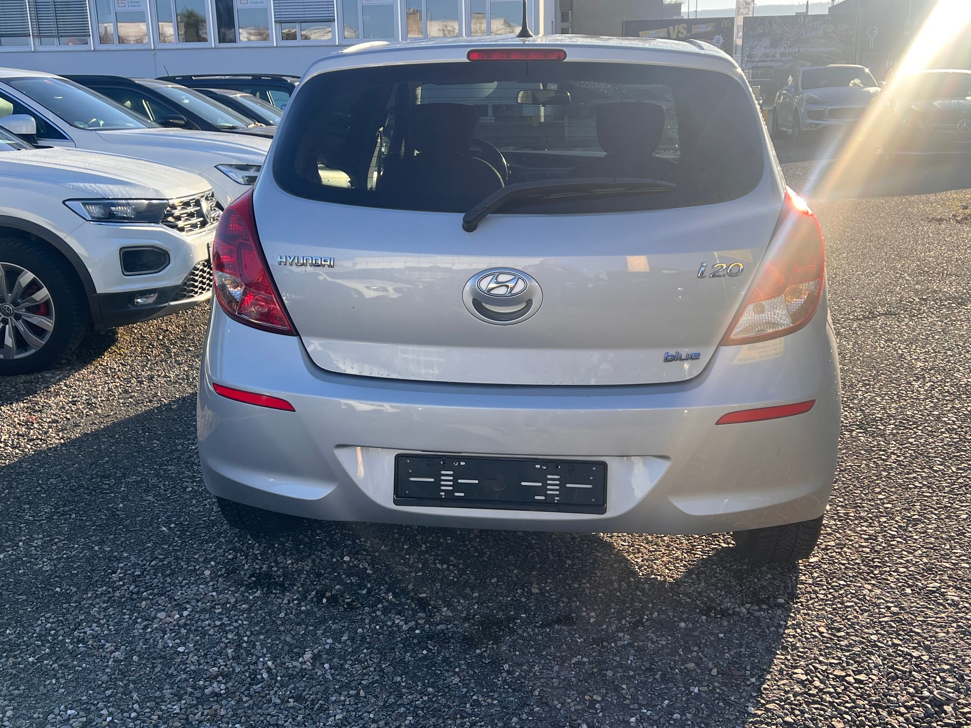 HYUNDAI i20 1.2 GO!-image-3