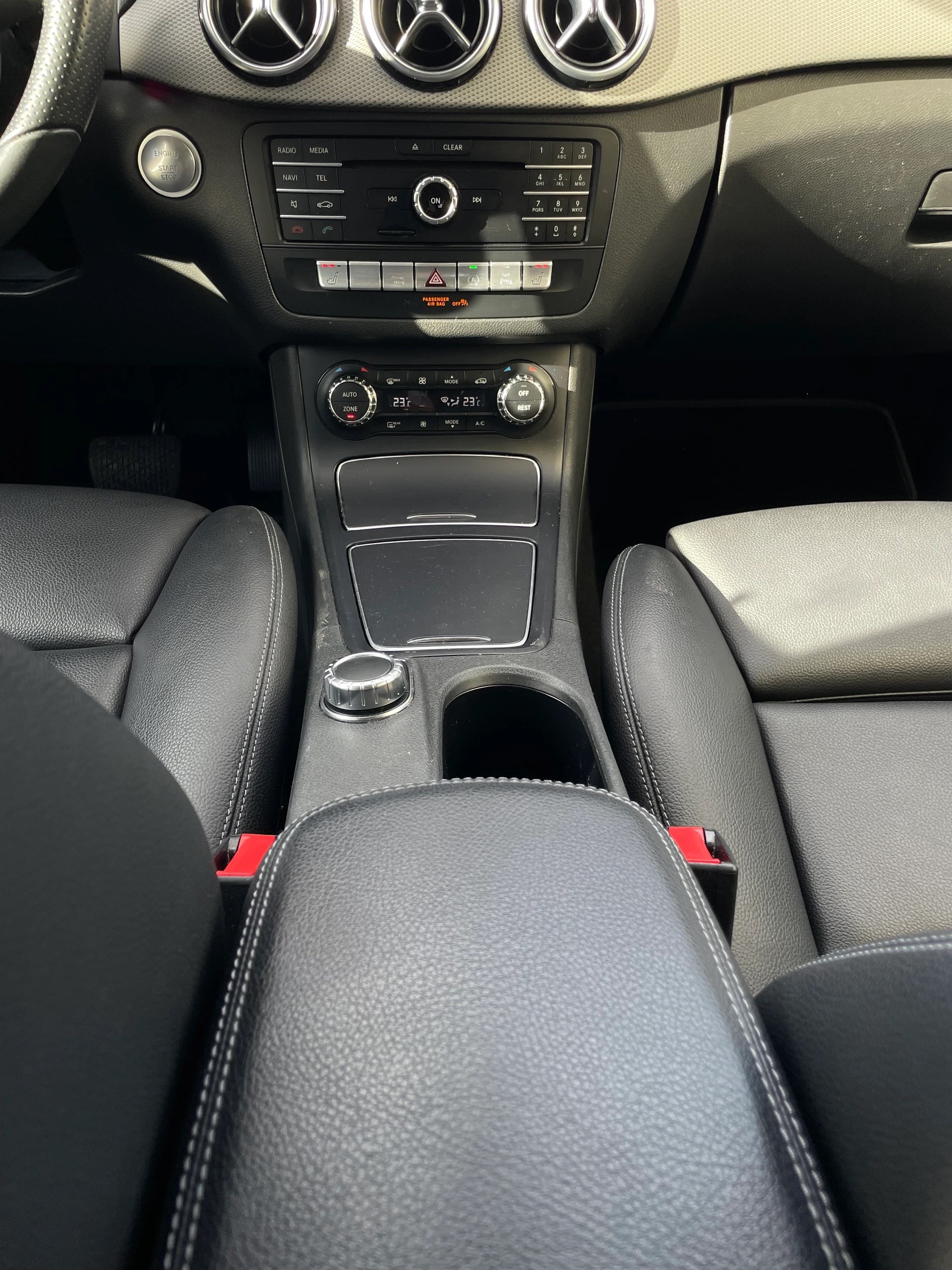 MERCEDES-BENZ B 220 CDI Urban 4Matic 7G-DCT-image-11