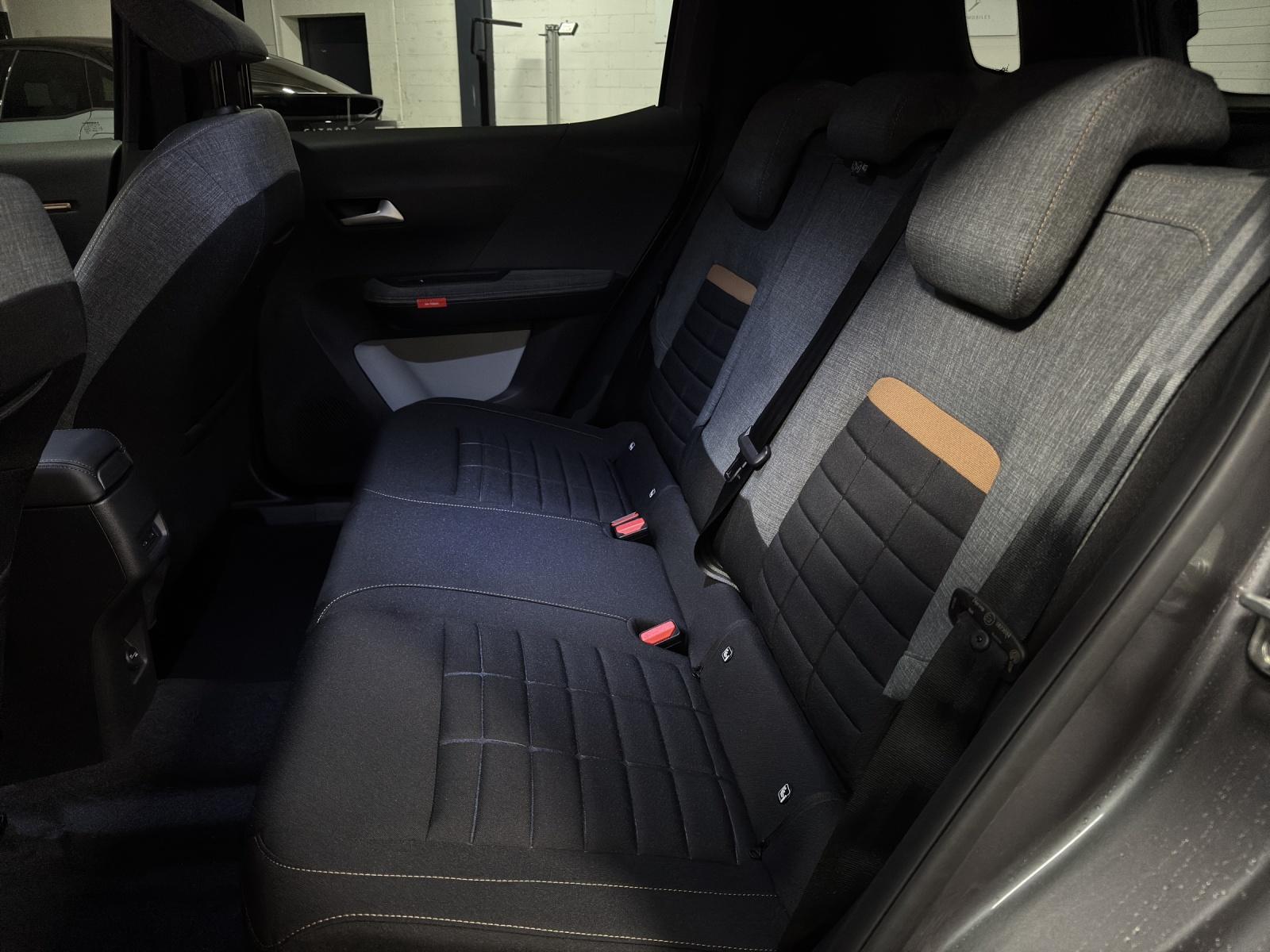 CITROEN C3 Aircross 1.2 Hybrid Plus-image-12