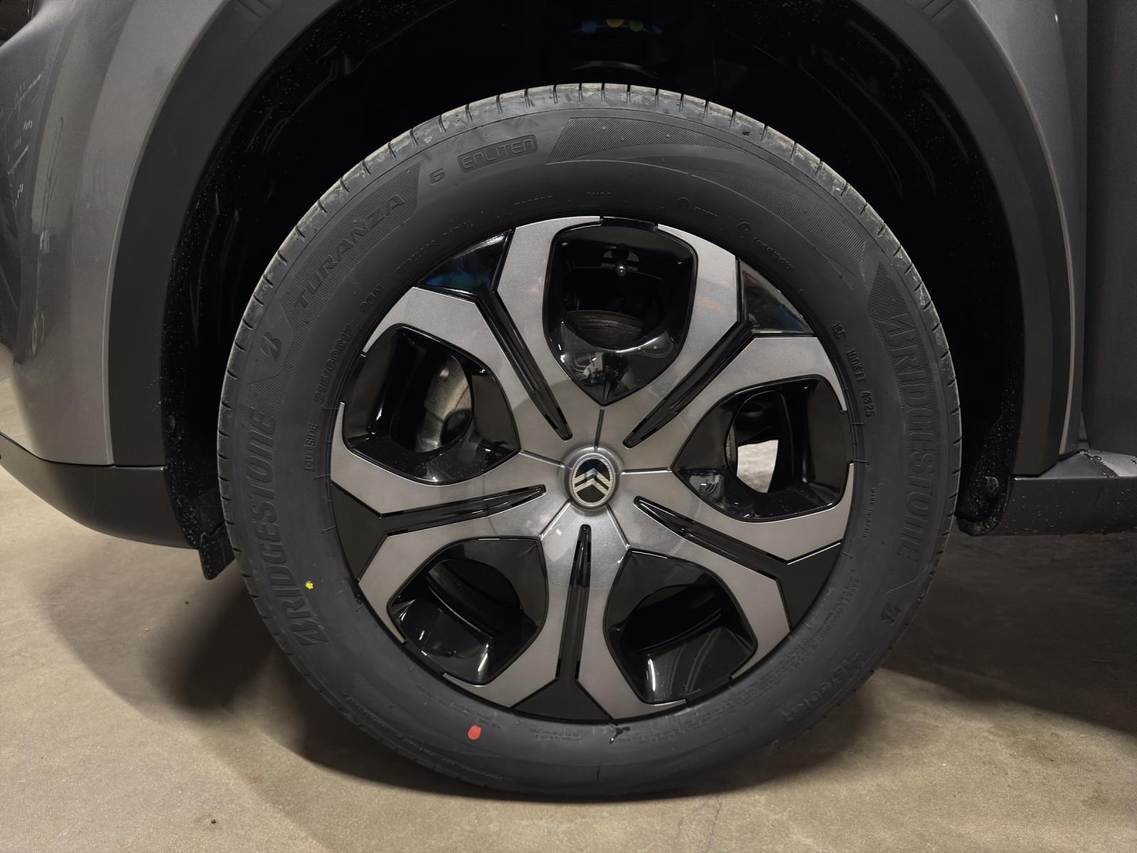 CITROEN C3 Aircross 1.2 Hybrid Plus-image-16