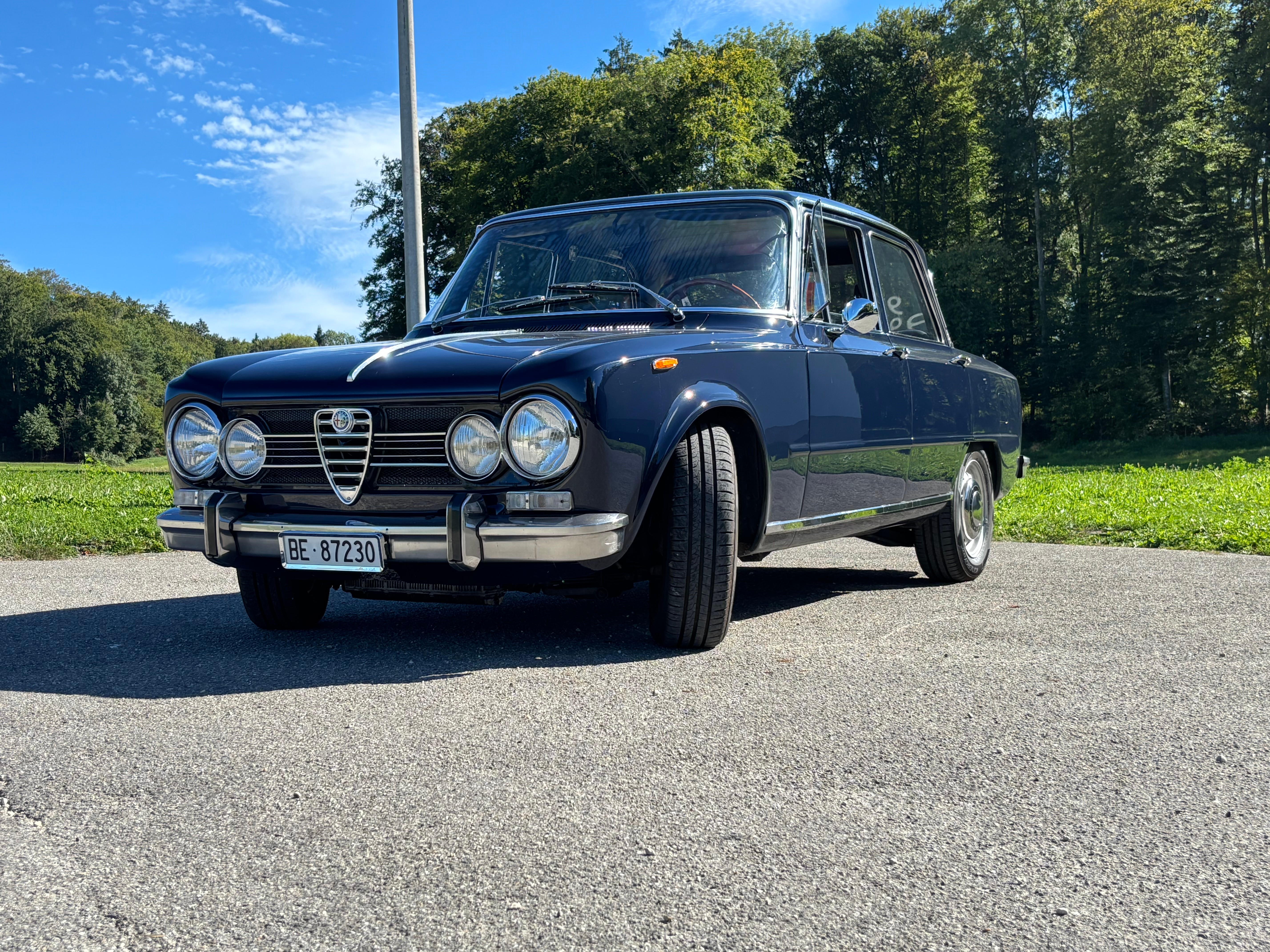Car photo