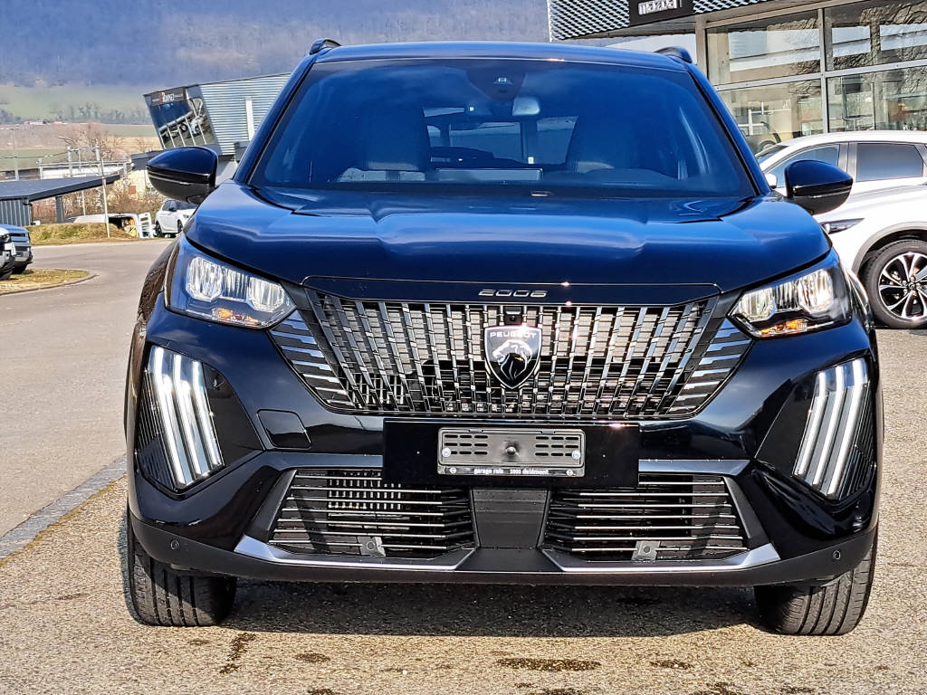 PEUGEOT 2008 1.2 Hybrid 145cv Allure (8 ans de garantie)-image-6
